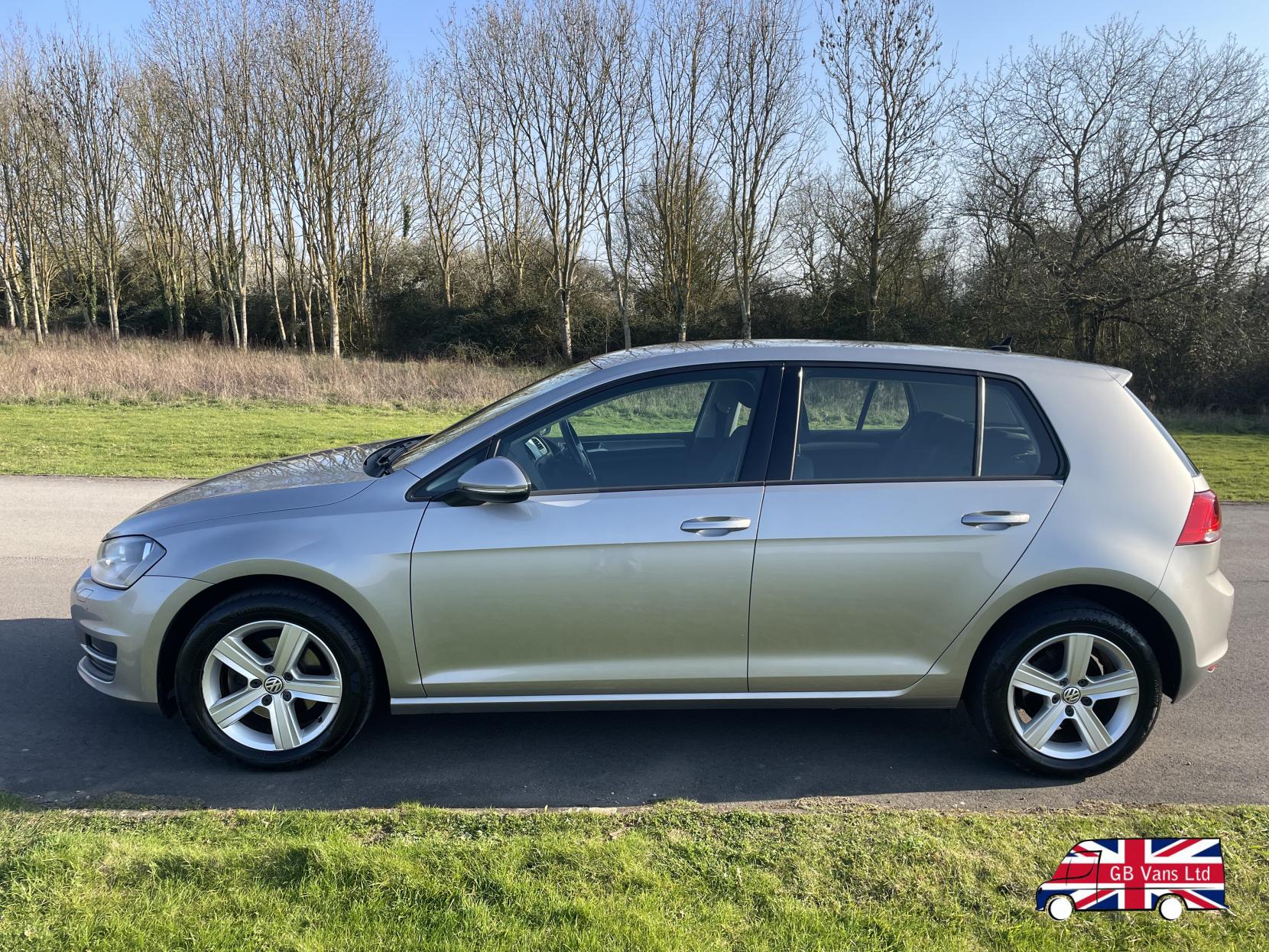 Volkswagen Golf 1.6 TDI BlueMotion Tech Match Edition Hatchback 5dr Diesel Manual Euro 6 (s/s) (110 ps)