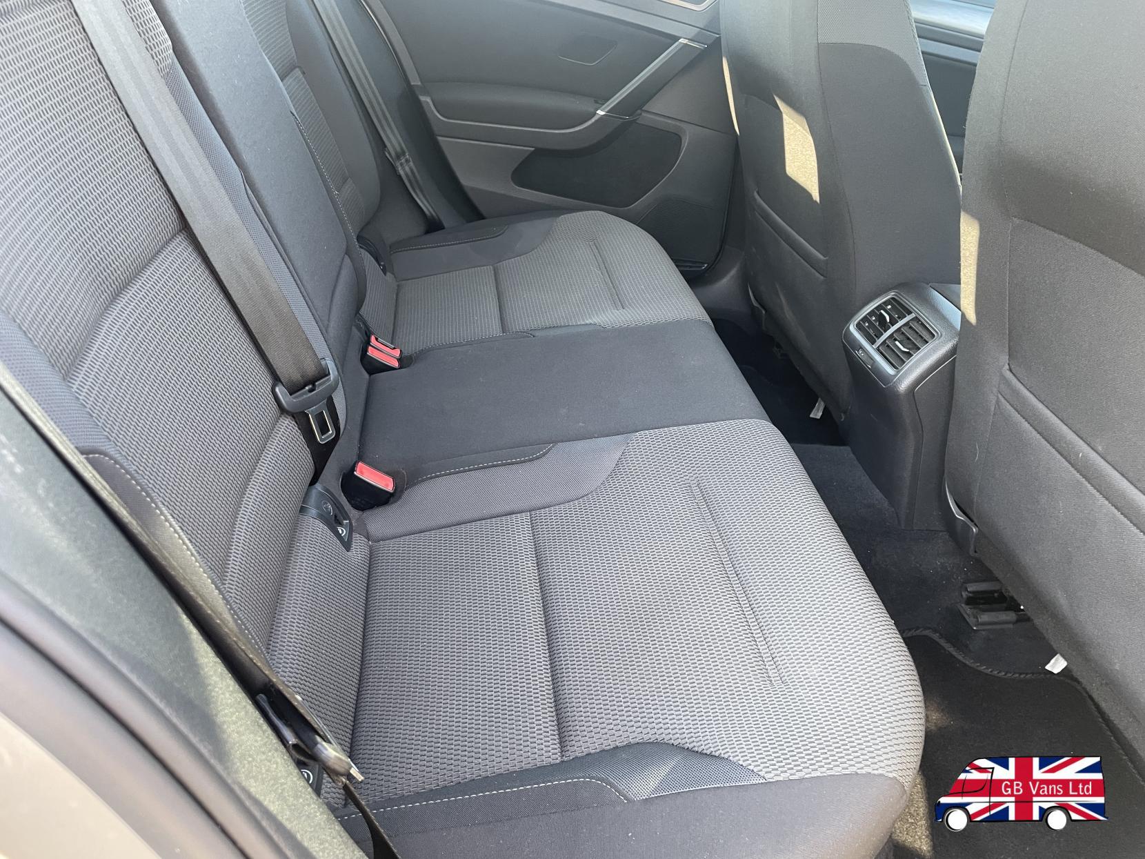 Volkswagen Golf 1.6 TDI BlueMotion Tech Match Edition Hatchback 5dr Diesel Manual Euro 6 (s/s) (110 ps)