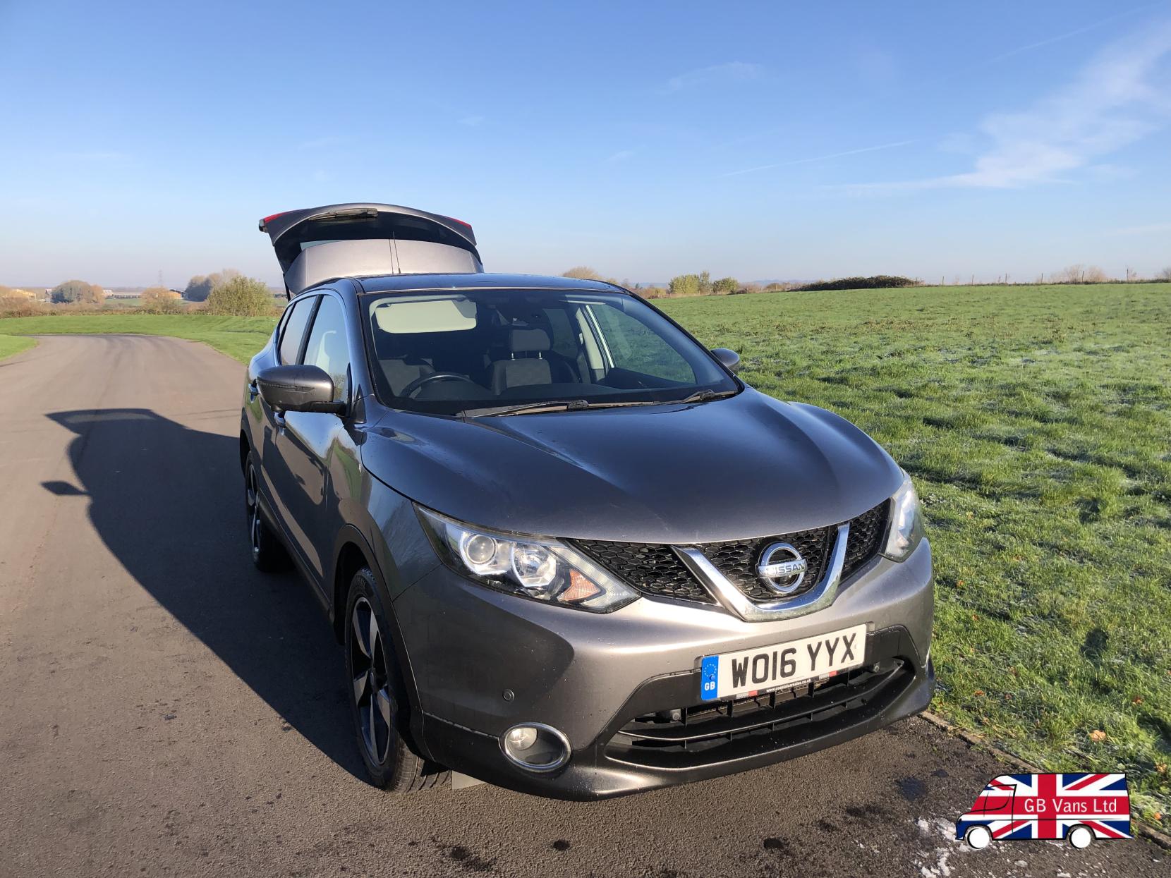 Nissan Qashqai 1.2 DIG-T N-Connecta SUV 5dr Petrol Manual 2WD Euro 6 (s/s) (115 ps)