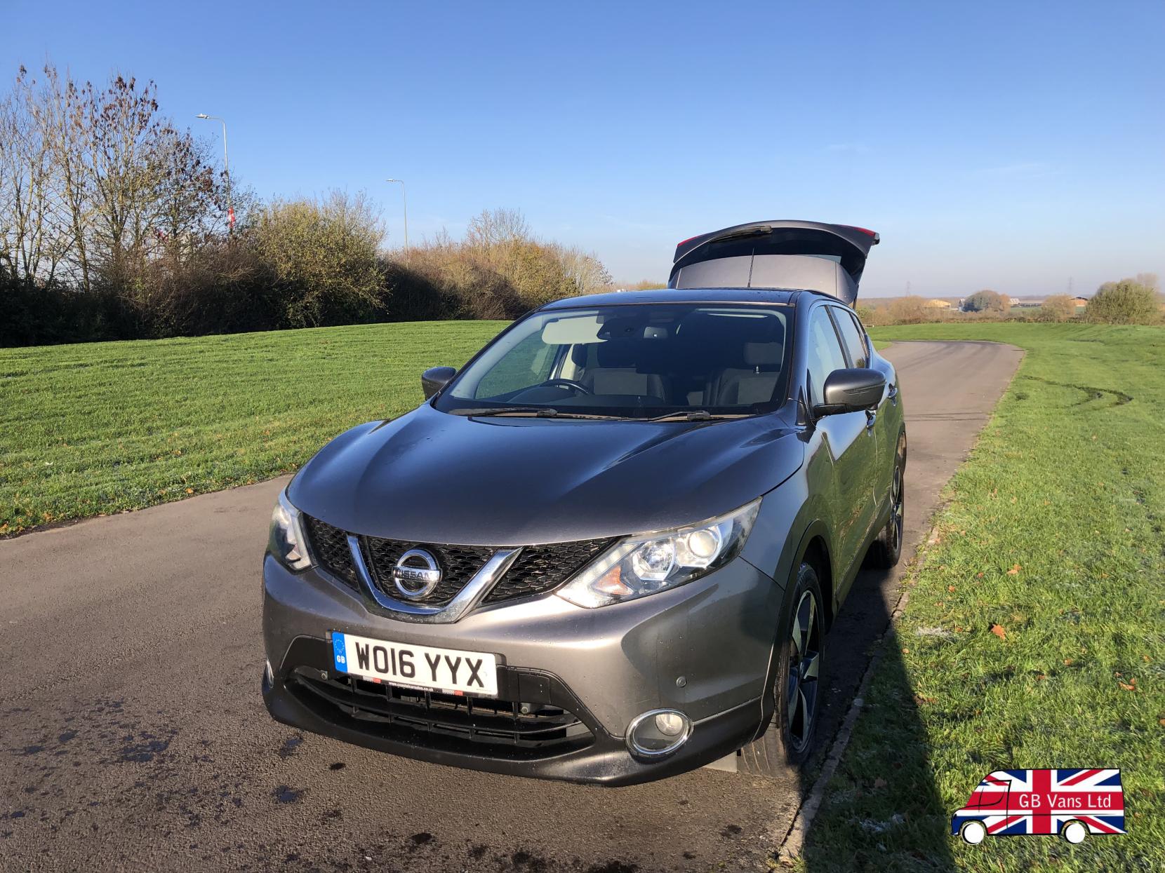 Nissan Qashqai 1.2 DIG-T N-Connecta SUV 5dr Petrol Manual 2WD Euro 6 (s/s) (115 ps)