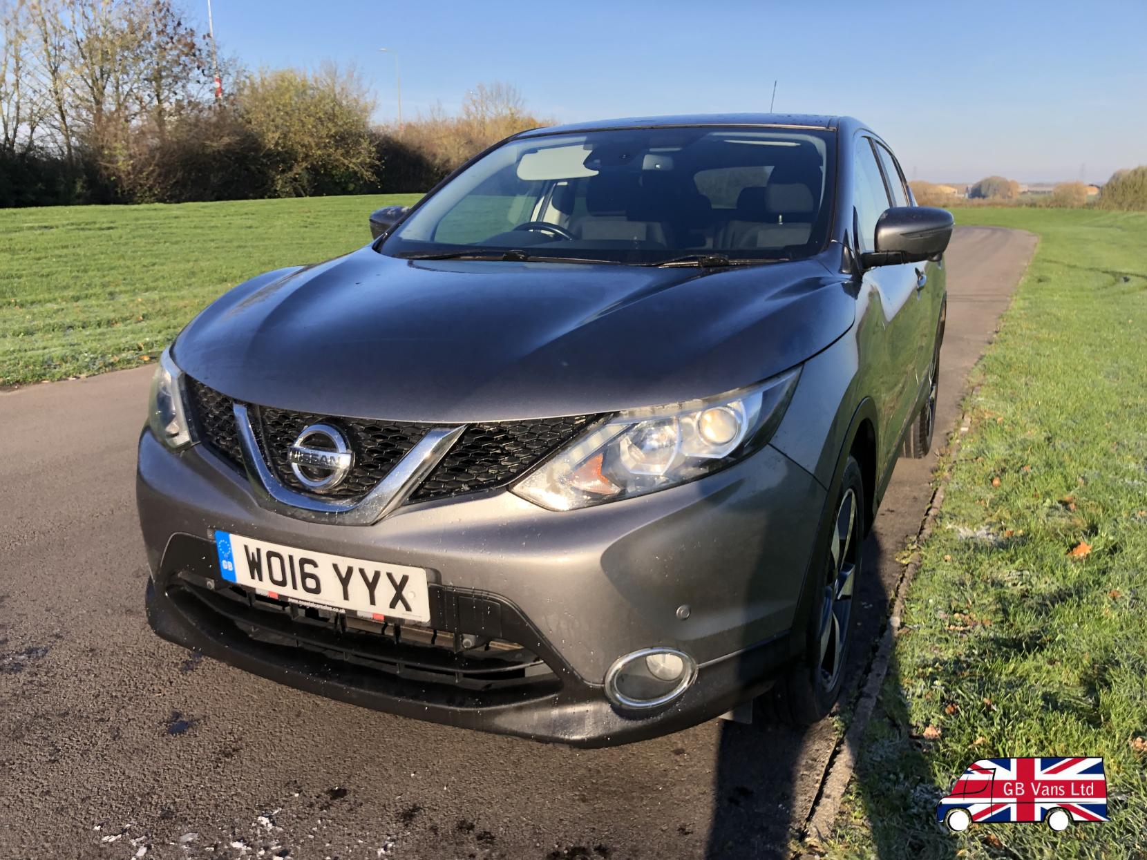 Nissan Qashqai 1.2 DIG-T N-Connecta SUV 5dr Petrol Manual 2WD Euro 6 (s/s) (115 ps)