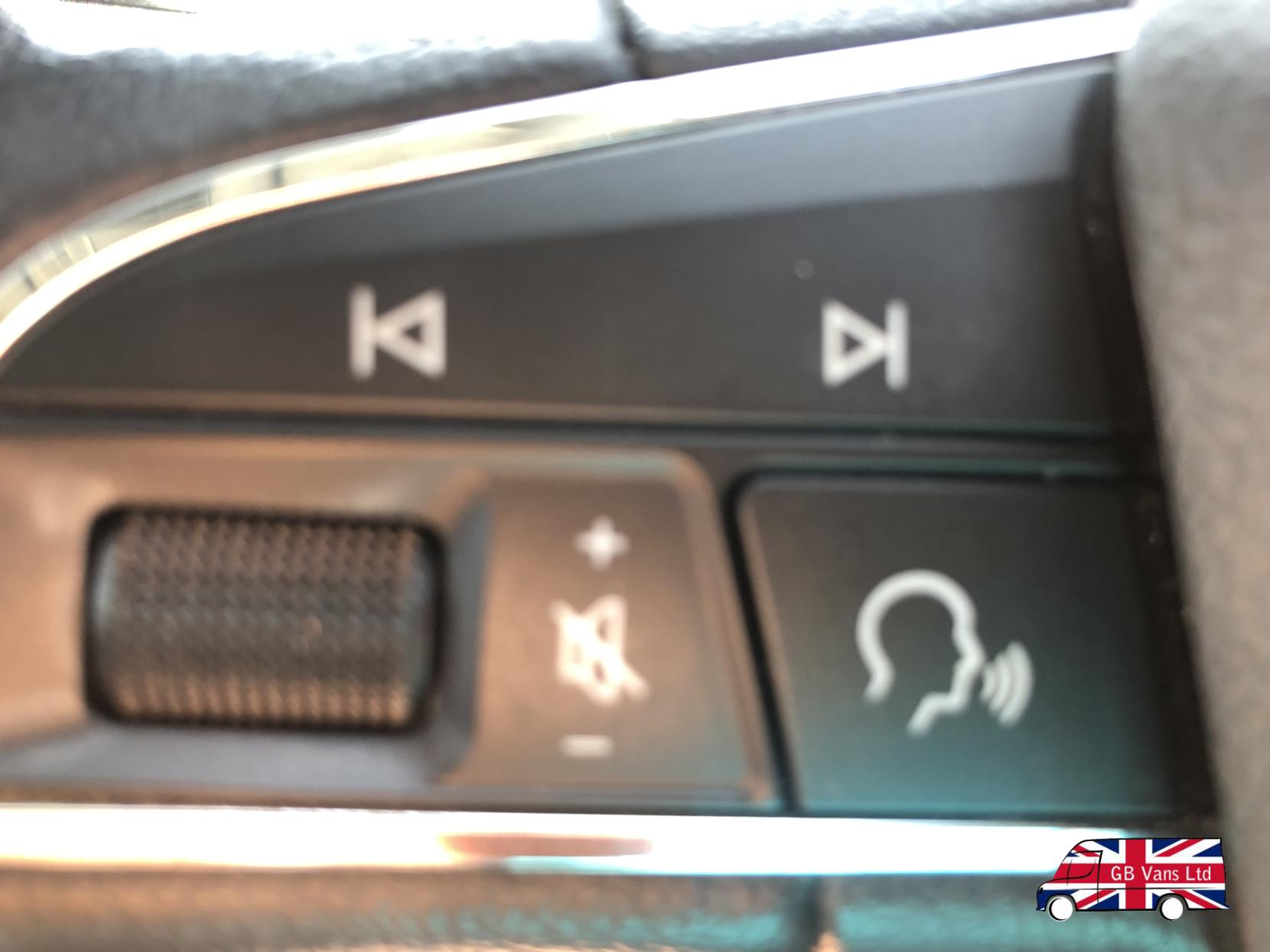 SEAT Arona 1.0 TSI GPF SE Technology SUV 5dr Petrol Manual Euro 6 (s/s) (95 ps)