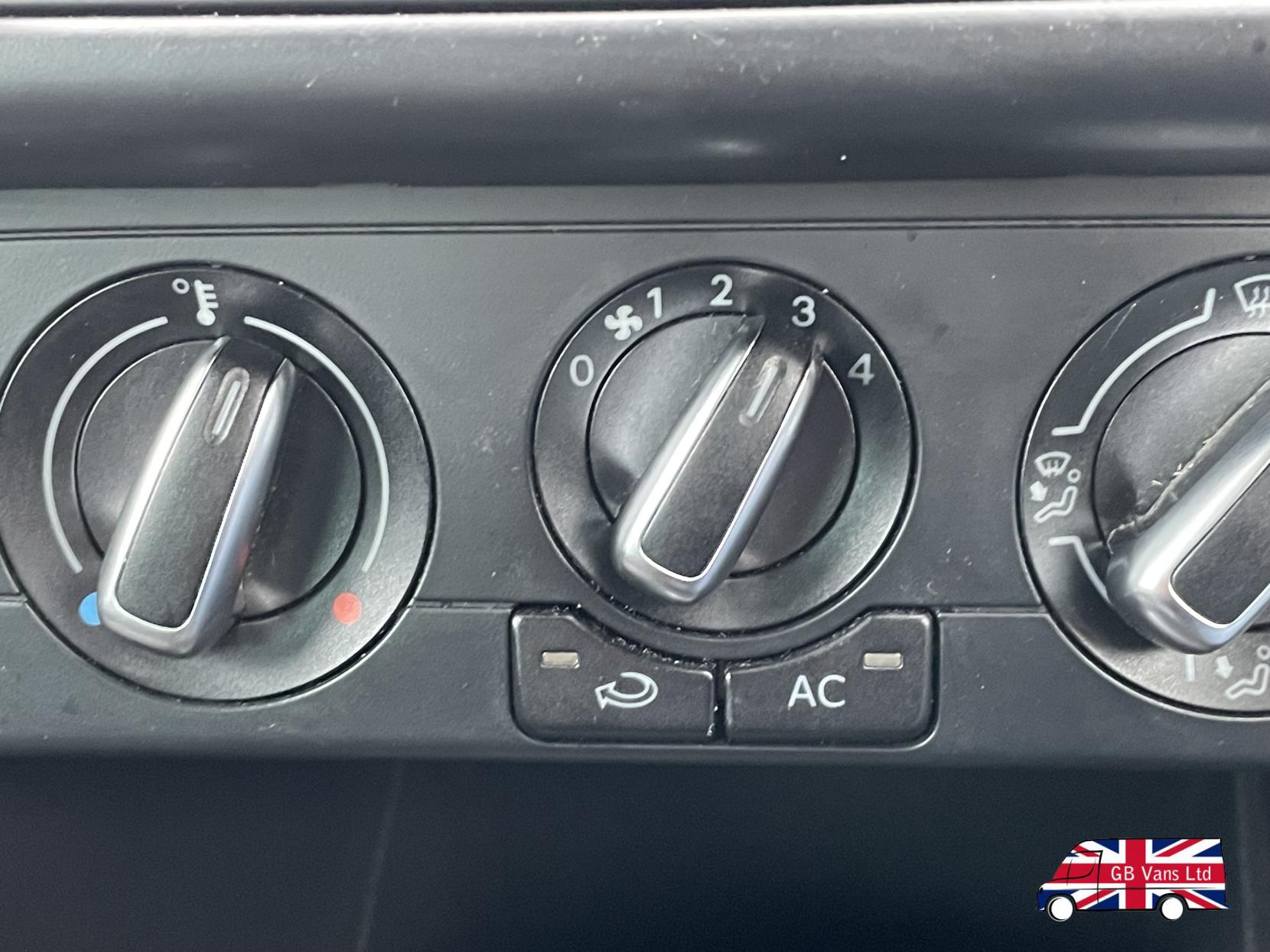 Volkswagen Polo 1.2 Match Edition Hatchback 5dr Petrol Manual Euro 5 (60 ps)