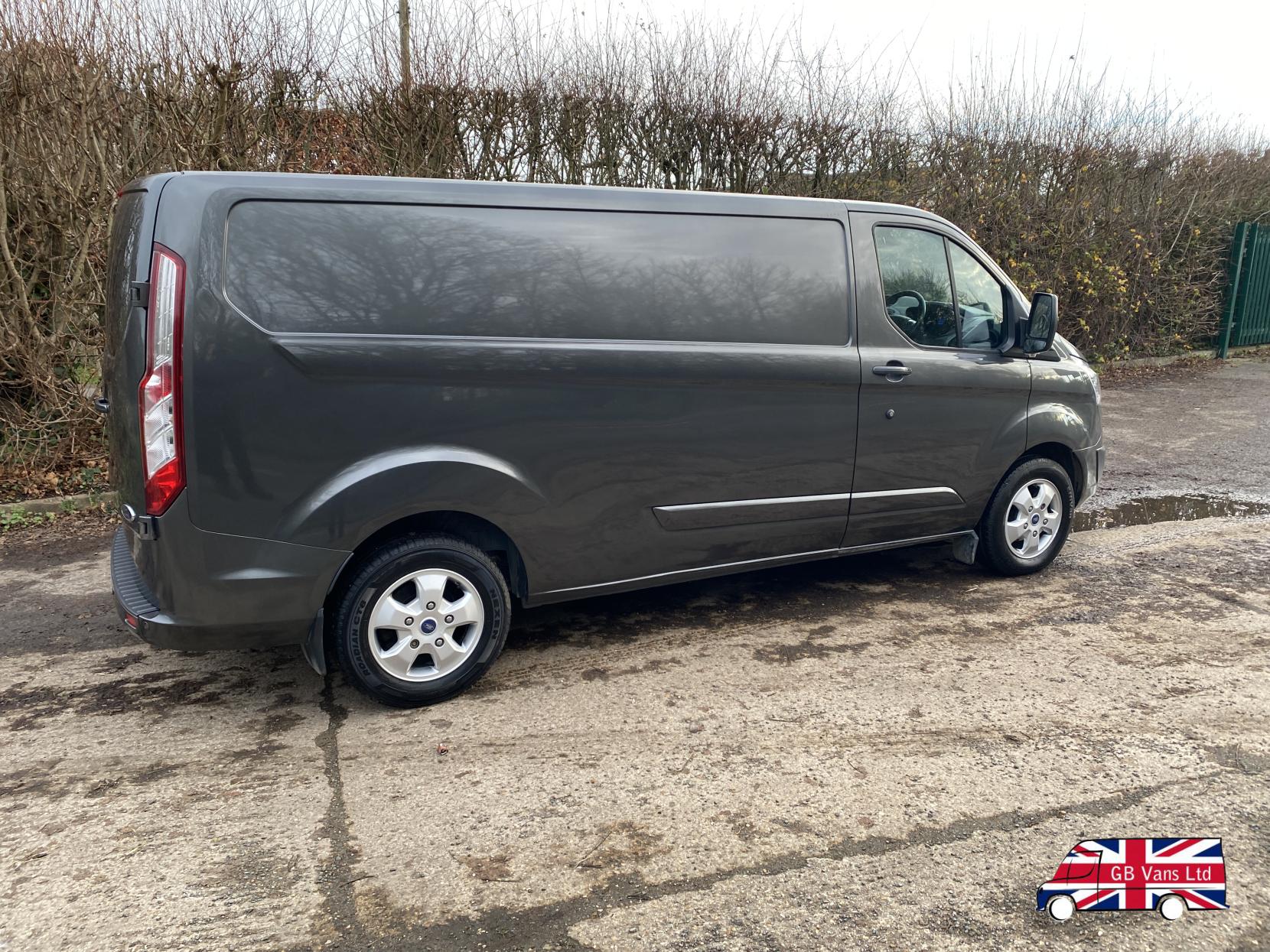 Ford Transit Custom 2.0 TDCi 290 Limited Panel Van 5dr Diesel Manual L2 H2 (157 g/km, 128 bhp)