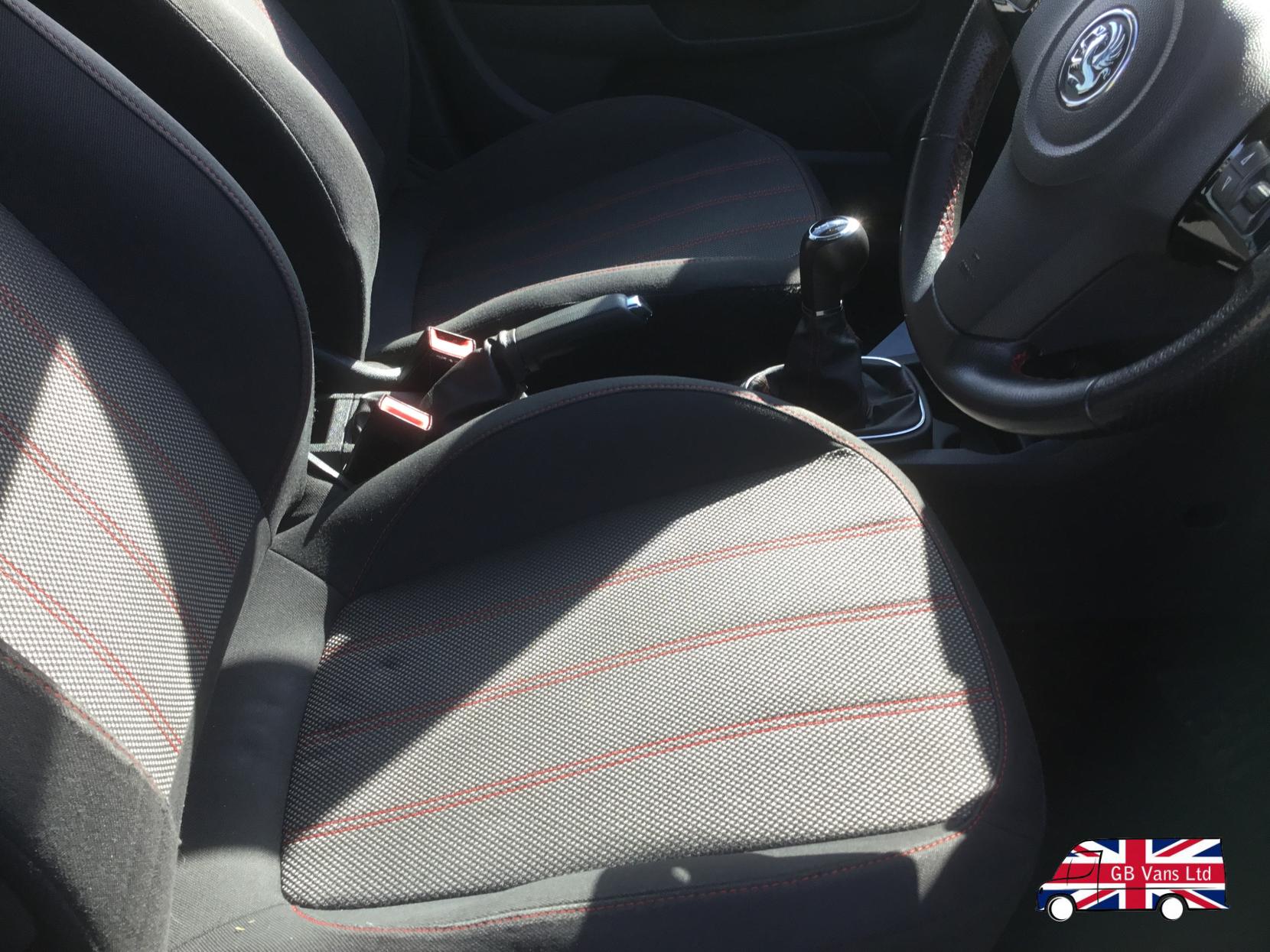 Vauxhall Corsa 1.2 16V SXi Hatchback 5dr Petrol Manual Euro 5 (A/C) (85 ps)