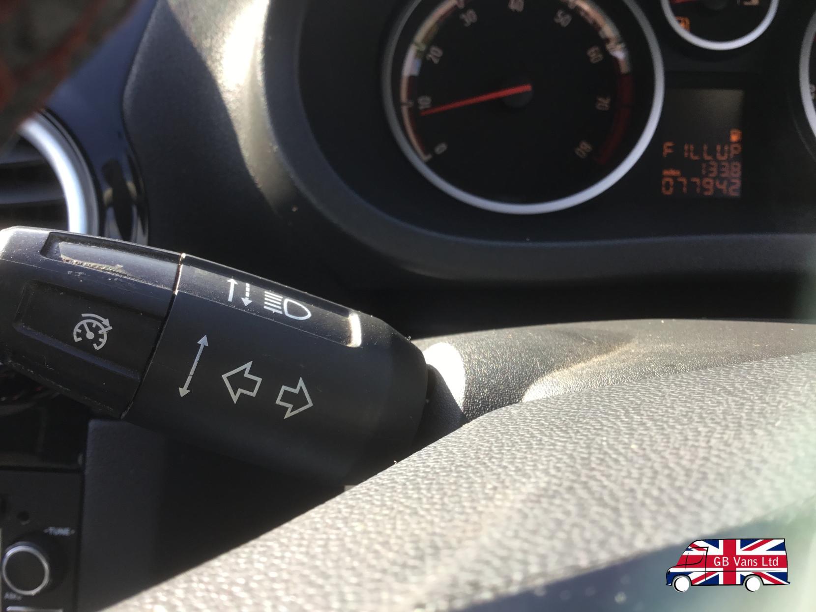 Vauxhall Corsa 1.2 16V SXi Hatchback 5dr Petrol Manual Euro 5 (A/C) (85 ps)