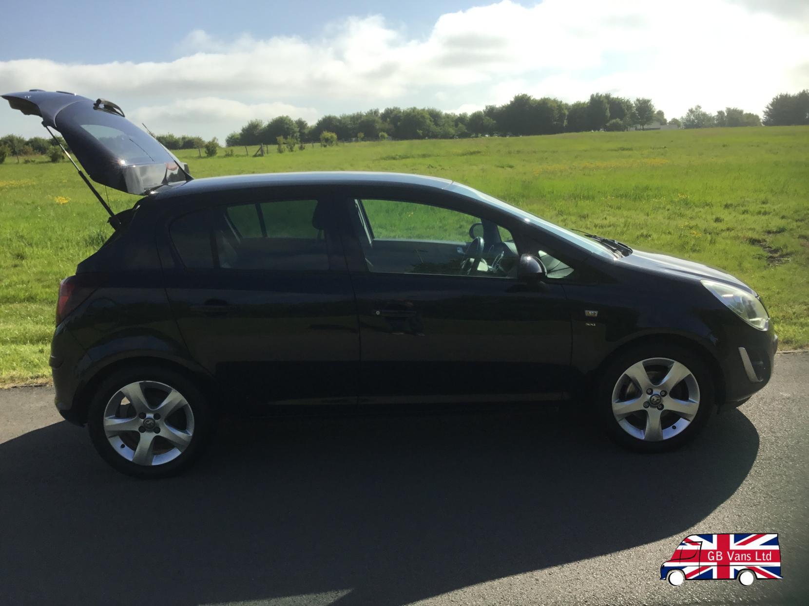 Vauxhall Corsa 1.2 16V SXi Hatchback 5dr Petrol Manual Euro 5 (A/C) (85 ps)