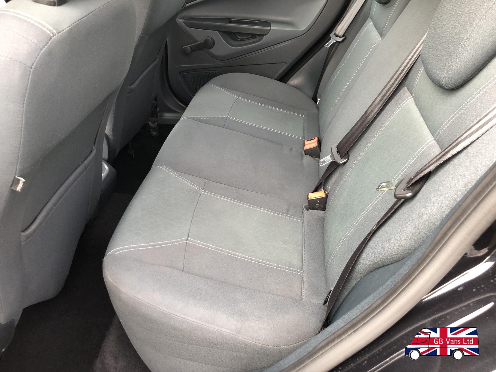 Ford Fiesta 1.4 Zetec Hatchback 5dr Petrol Automatic (154 g/km, 94 bhp)