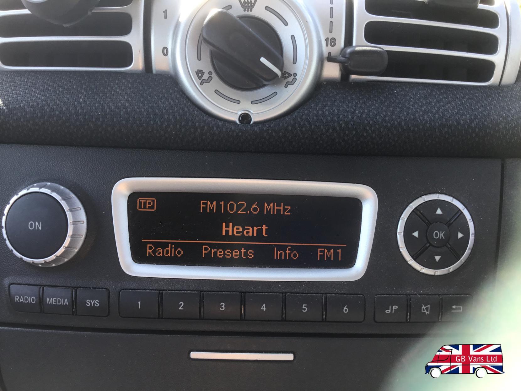Smart fortwo 1.0 MHD Pulse Coupe 2dr Petrol SoftTouch Euro 5 (s/s) (71 bhp)
