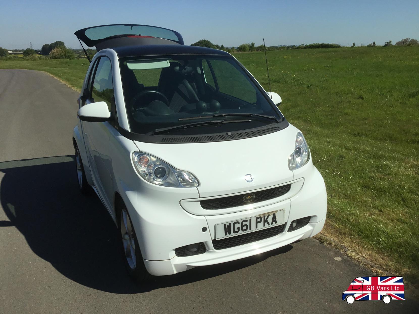 Smart fortwo 1.0 MHD Pulse Coupe 2dr Petrol SoftTouch Euro 5 (s/s) (71 bhp)