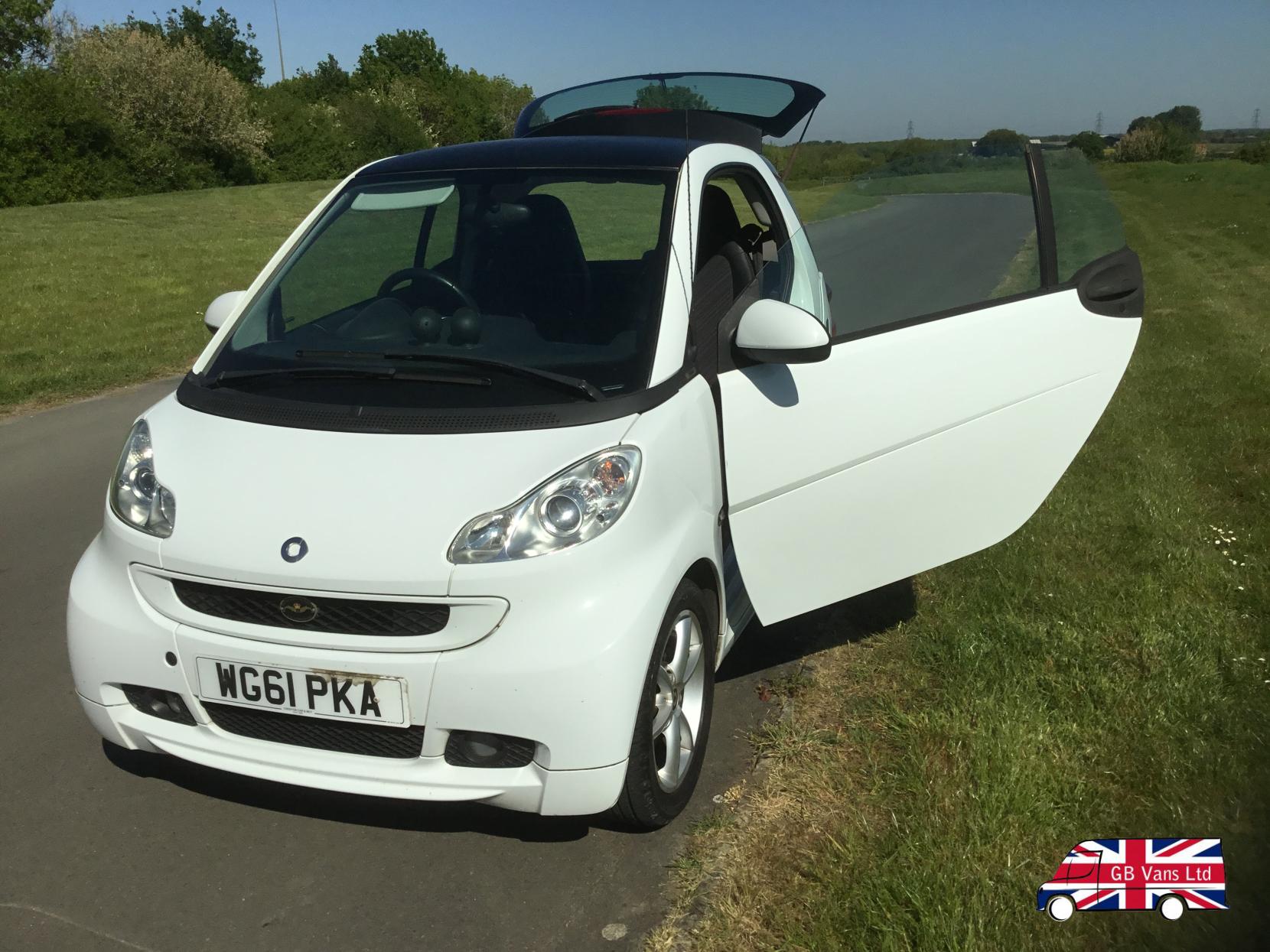 Smart fortwo 1.0 MHD Pulse Coupe 2dr Petrol SoftTouch Euro 5 (s/s) (71 bhp)
