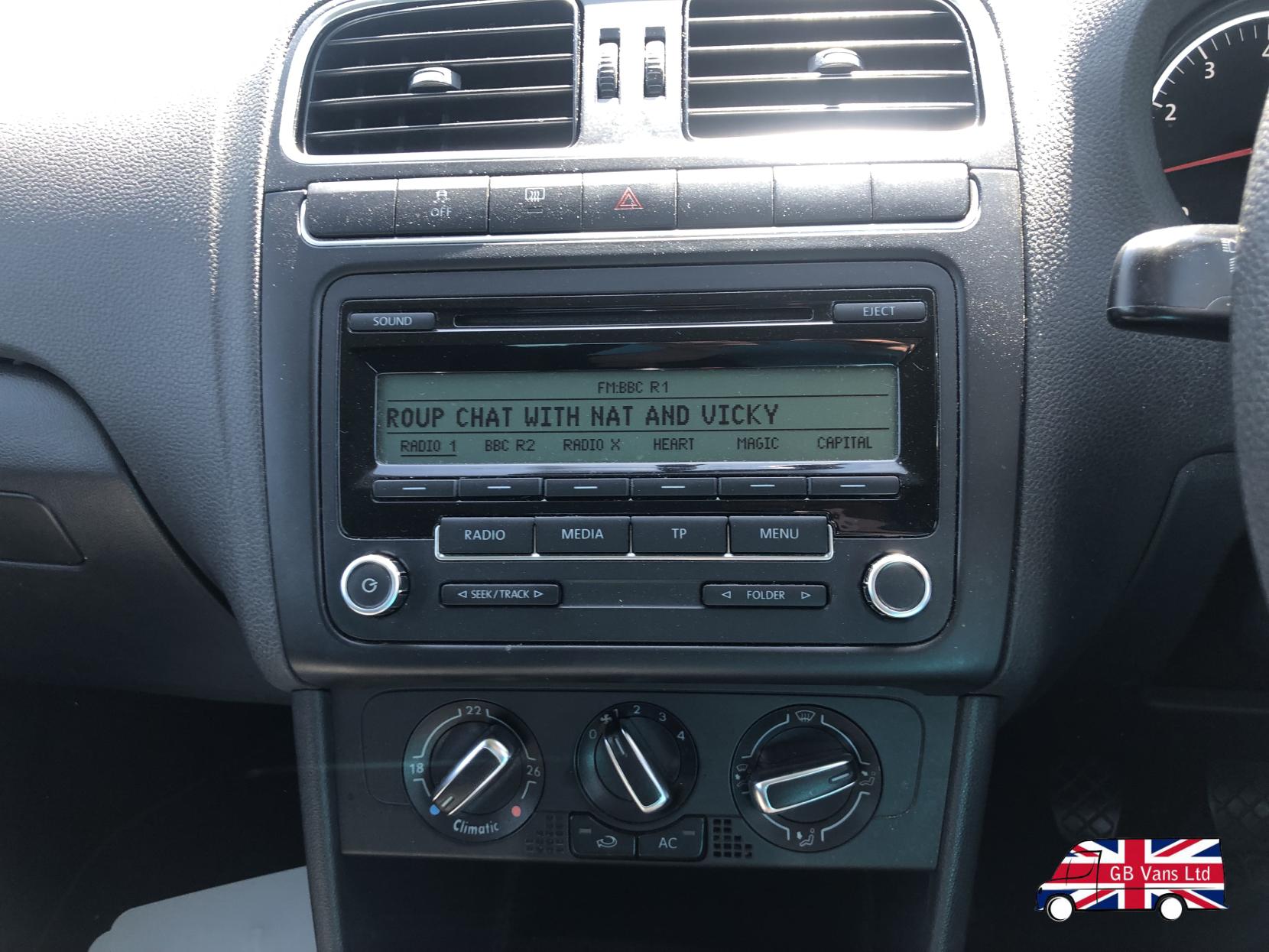 Volkswagen Polo 1.2 Moda Hatchback 5dr Petrol Manual Euro 5 (70 ps)