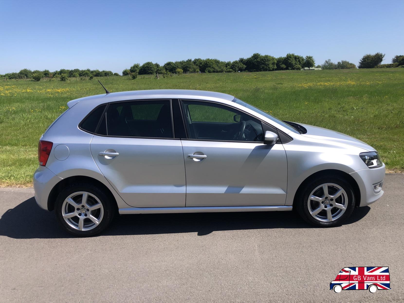 Volkswagen Polo 1.2 Moda Hatchback 5dr Petrol Manual Euro 5 (70 ps)