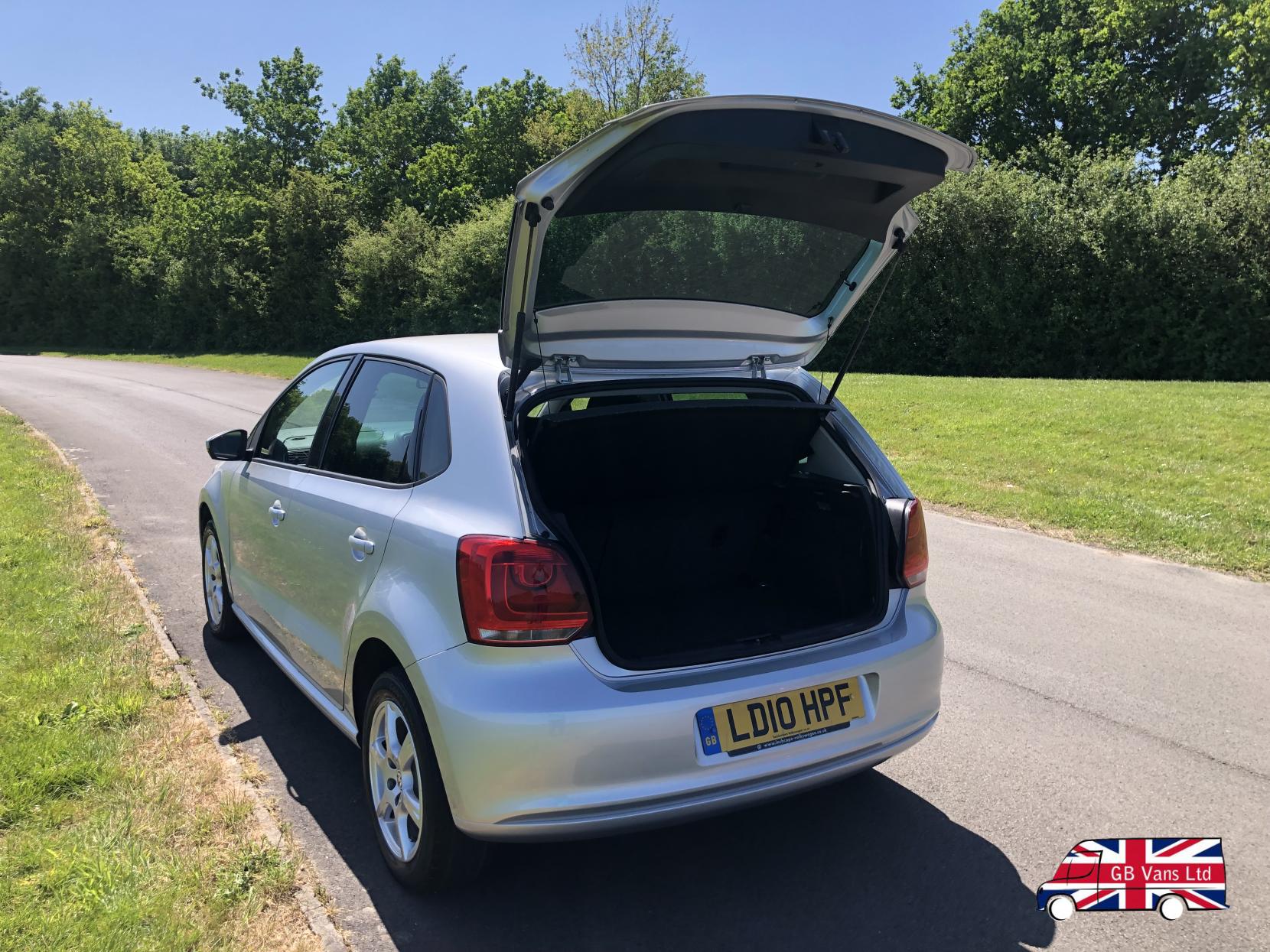 Volkswagen Polo 1.2 Moda Hatchback 5dr Petrol Manual Euro 5 (70 ps)