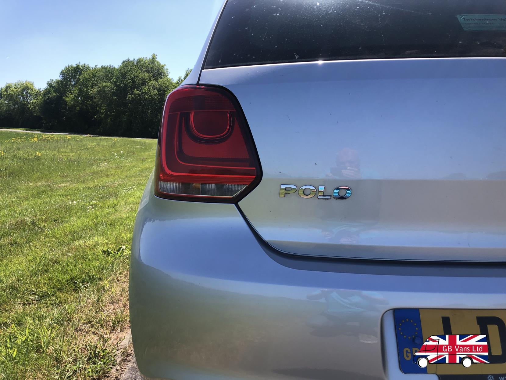 Volkswagen Polo 1.2 Moda Hatchback 5dr Petrol Manual Euro 5 (70 ps)