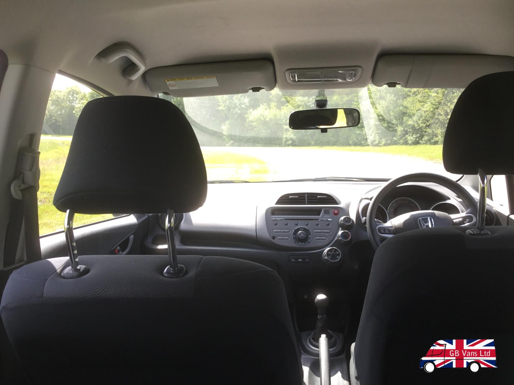 Honda Jazz 1.4 i-VTEC ES Hatchback 5dr Petrol Manual Euro 4 (100 ps)