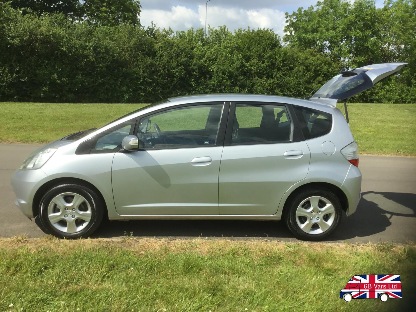 Honda Jazz 1.4 i-VTEC ES Hatchback 5dr Petrol Manual Euro 4 (100 ps)