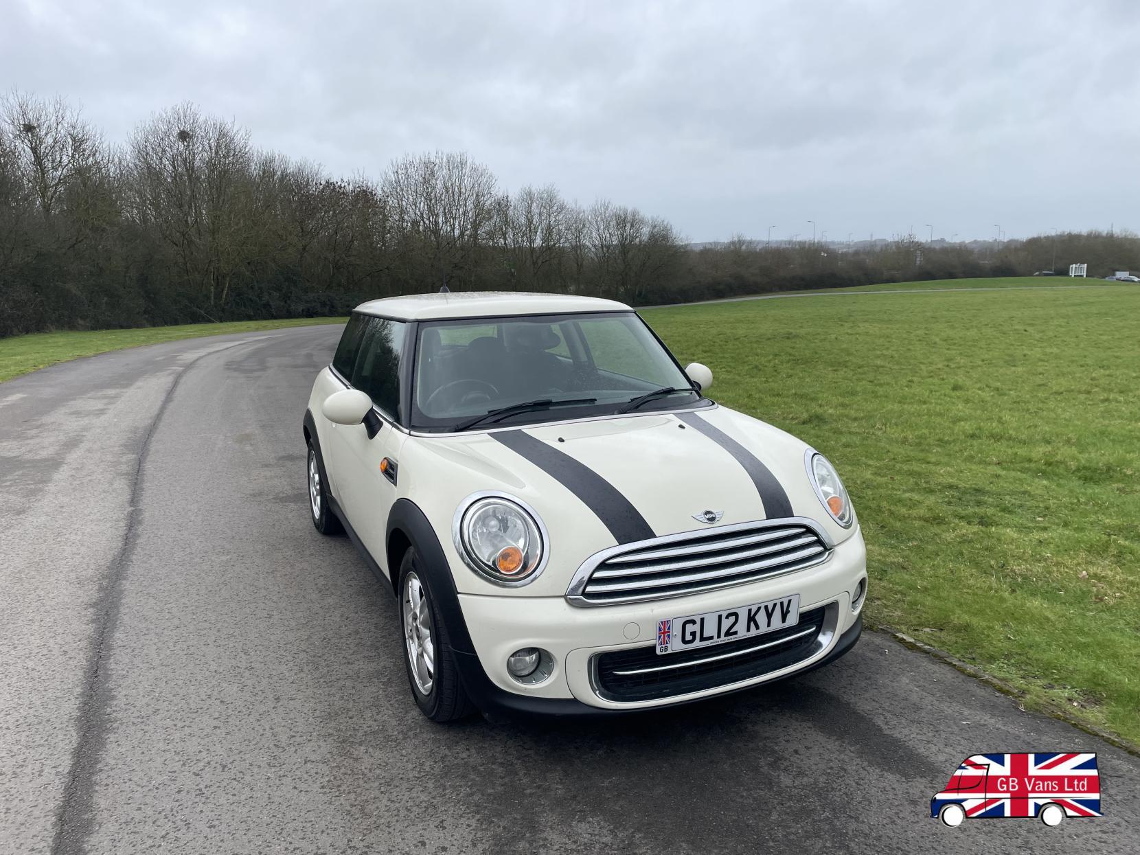 MINI Hatch 1.6 Cooper Hatchback 3dr Petrol Manual Euro 5 (s/s) (122 ps)