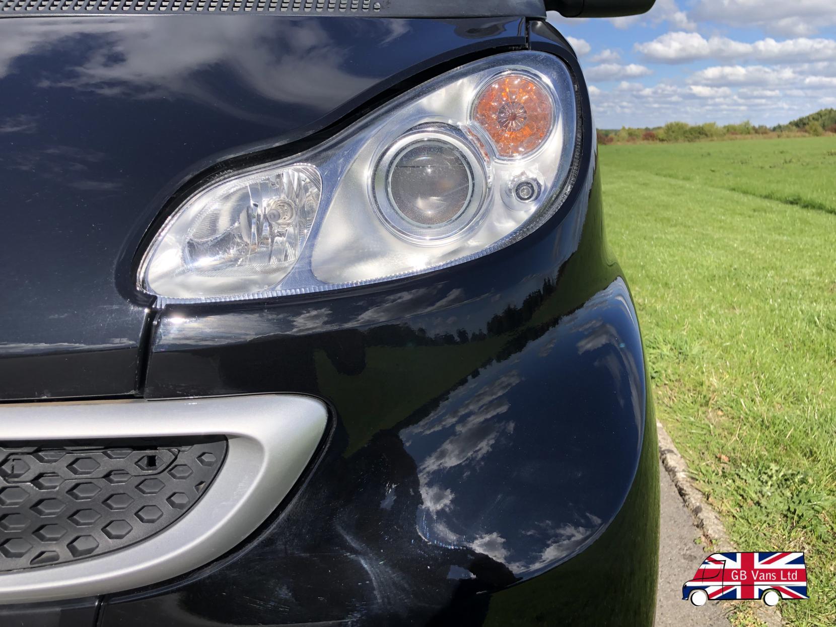 Smart fortwo 1.0 MHD Edition21 Coupe 2dr Petrol SoftTouch Euro 5 (s/s) (71 bhp)