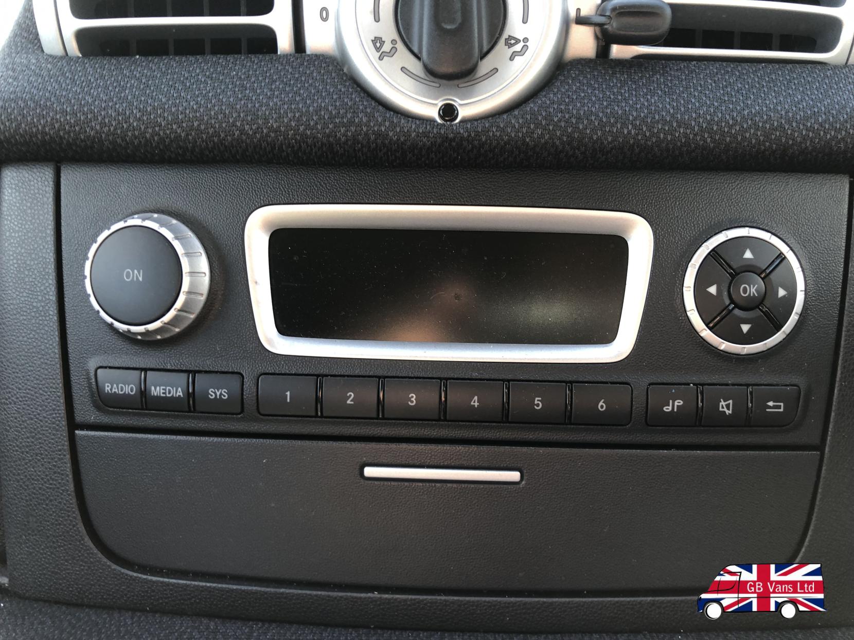 Smart fortwo 1.0 MHD Edition21 Coupe 2dr Petrol SoftTouch Euro 5 (s/s) (71 bhp)