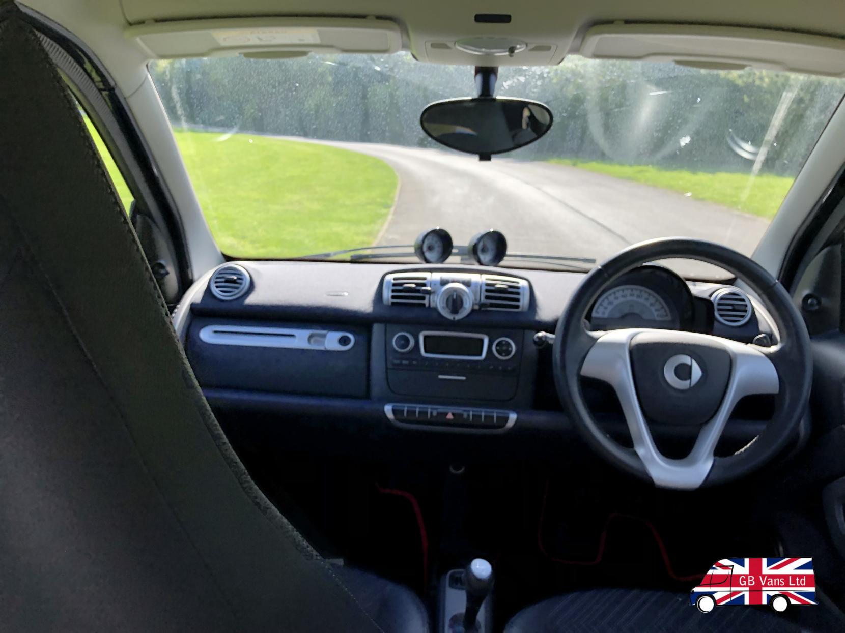 Smart fortwo 1.0 MHD Edition21 Coupe 2dr Petrol SoftTouch Euro 5 (s/s) (71 bhp)