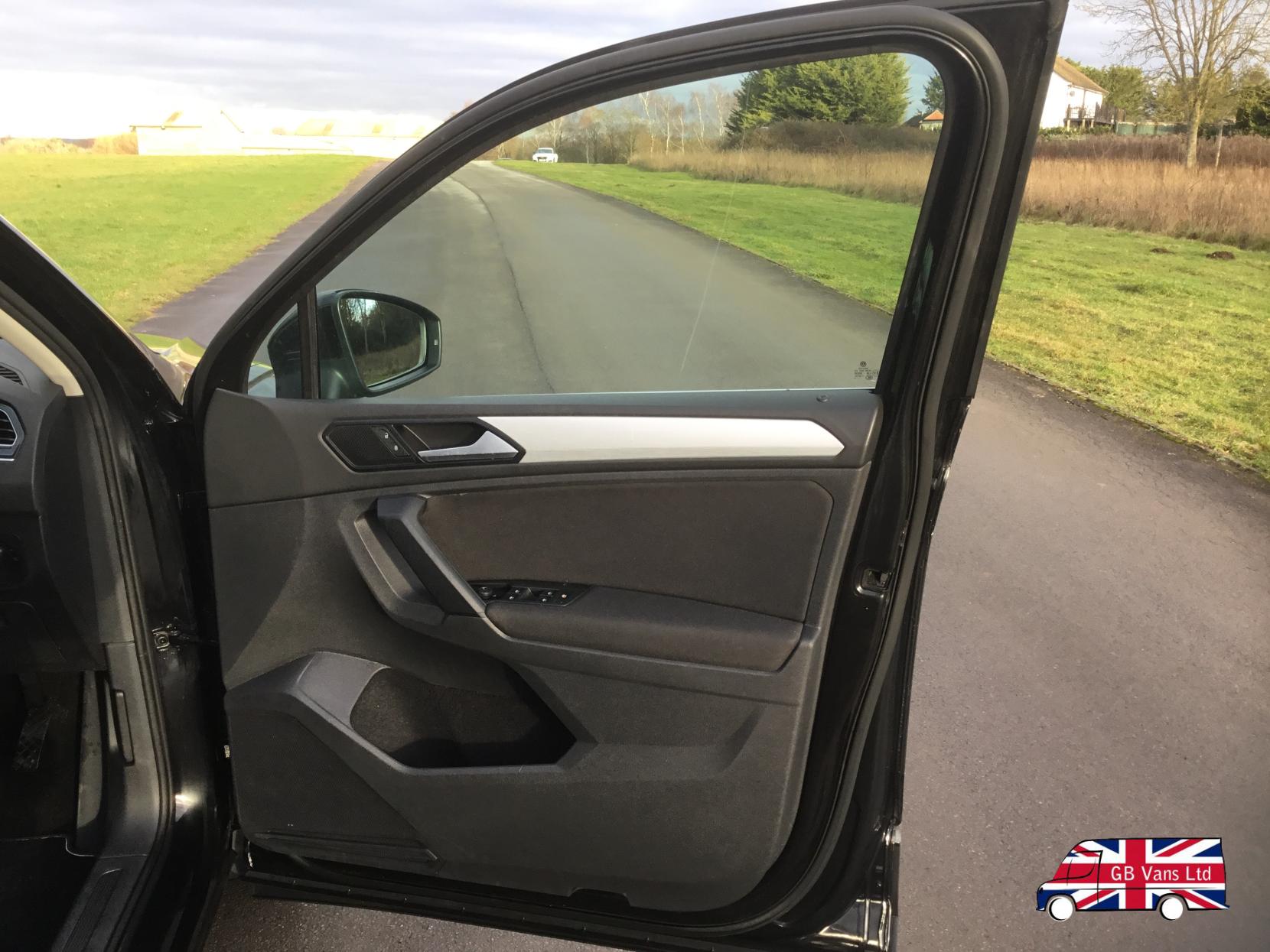 Volkswagen Tiguan 1.5 TSI EVO Match SUV 5dr Petrol Manual Euro 6 (s/s) (150 ps)