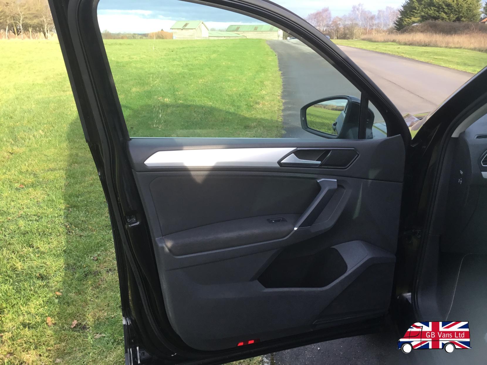 Volkswagen Tiguan 1.5 TSI EVO Match SUV 5dr Petrol Manual Euro 6 (s/s) (150 ps)