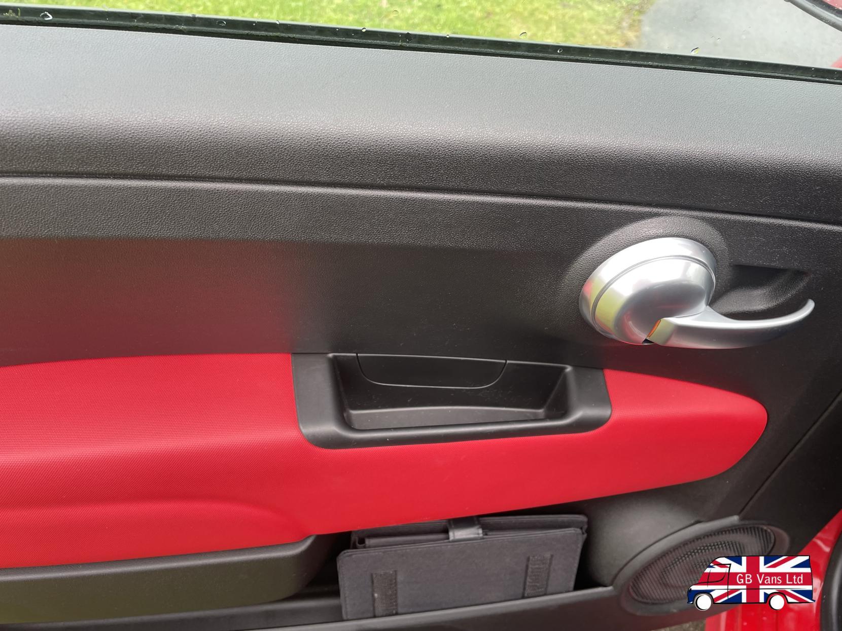 Fiat 500 0.9 TwinAir S Hatchback 3dr Petrol Manual Euro 6 (s/s) (105 ps)