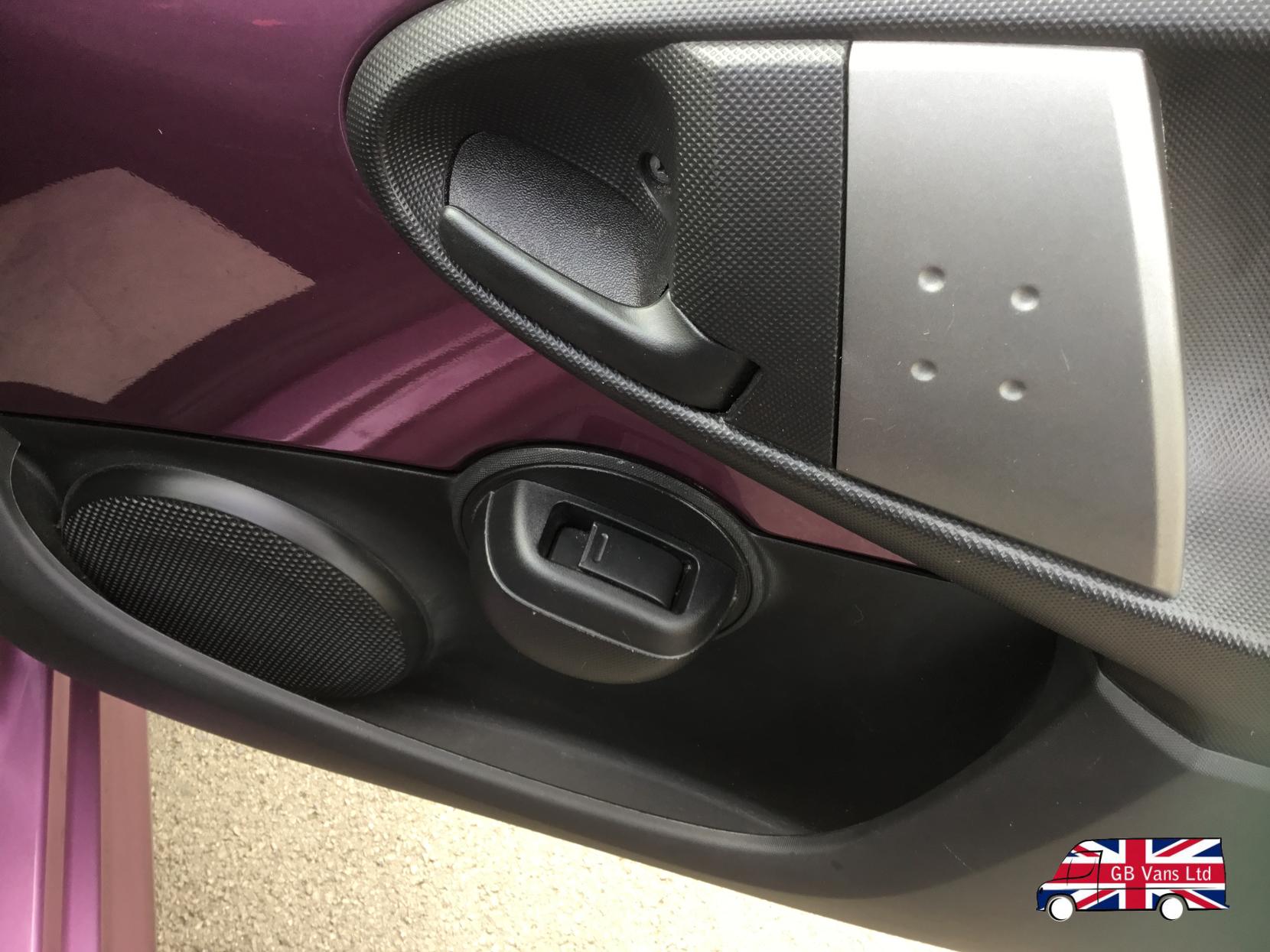 Peugeot 107 1.0 12V Active Hatchback 5dr Petrol Manual Euro 5 (68 ps)