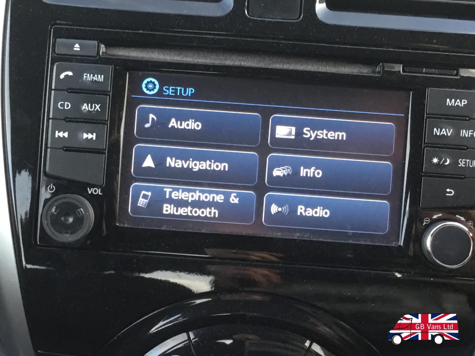 Nissan Micra 1.2 Tekna Hatchback 5dr Petrol Manual Euro 5 (80 ps)