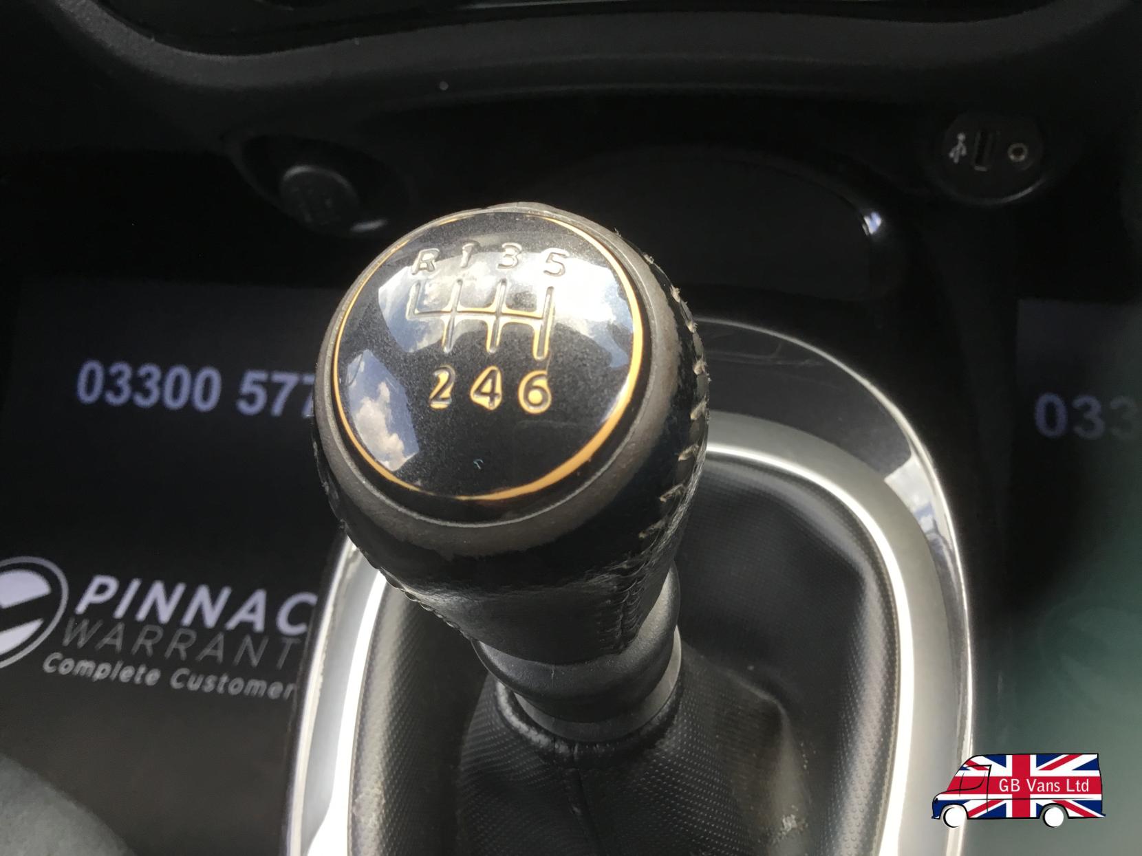 Nissan Juke 1.5 dCi 8v Acenta Premium SUV 5dr Diesel Manual Euro 5 (s/s) (110 ps)