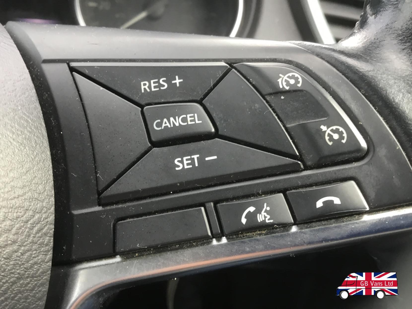 Nissan Qashqai 1.2 DIG-T Acenta SUV 5dr Petrol Manual Euro 6 (s/s) (115 ps)