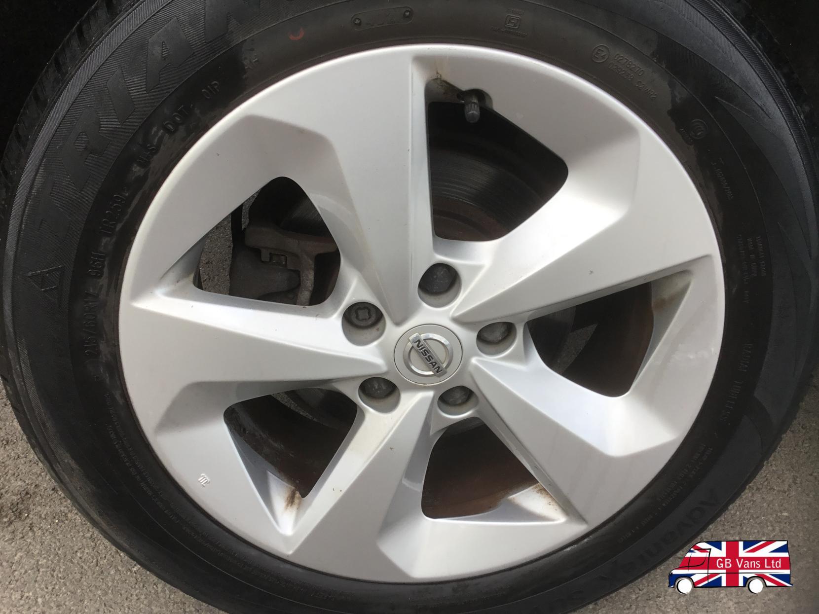 Nissan Qashqai 1.2 DIG-T Acenta SUV 5dr Petrol Manual Euro 6 (s/s) (115 ps)