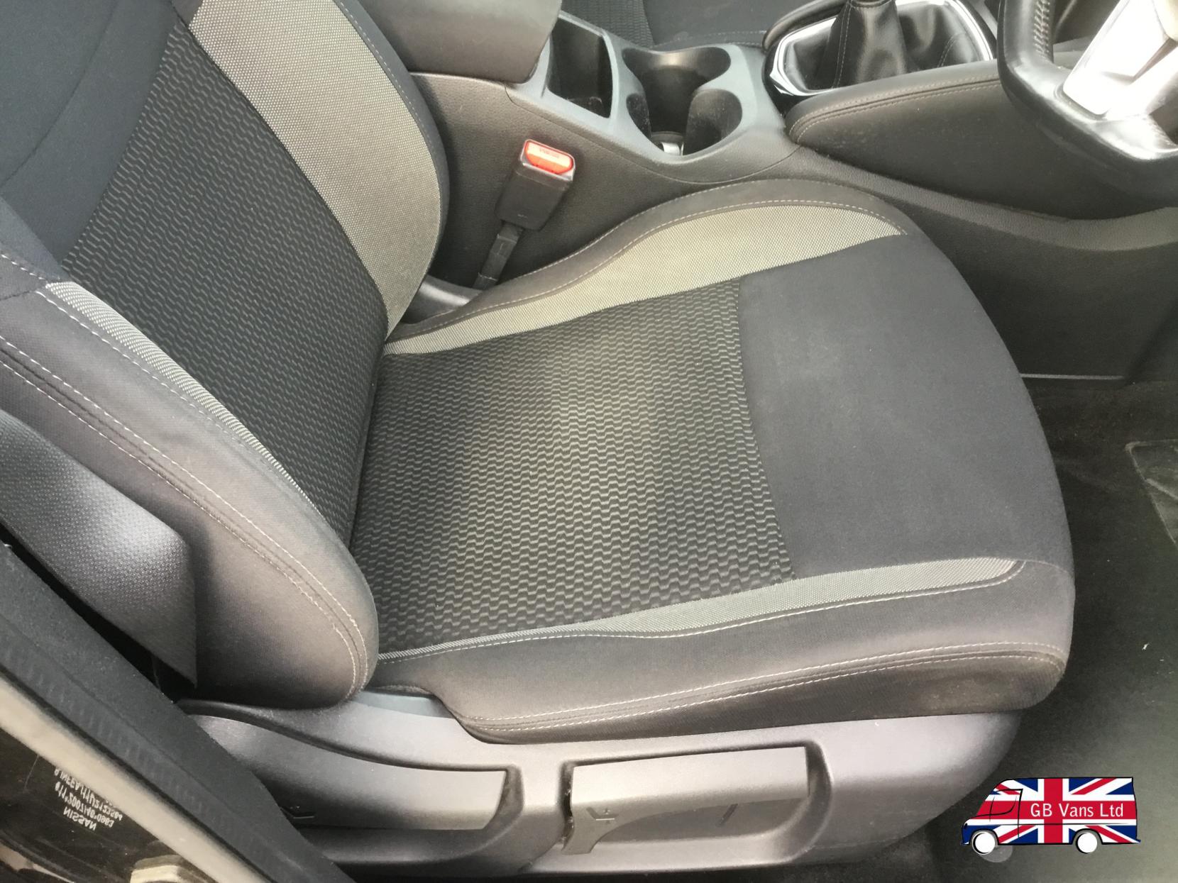 Nissan Qashqai 1.2 DIG-T Acenta SUV 5dr Petrol Manual Euro 6 (s/s) (115 ps)