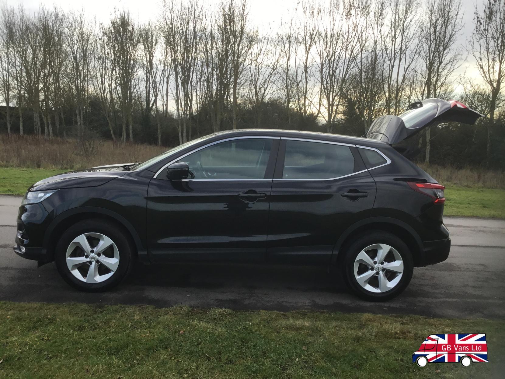 Nissan Qashqai 1.2 DIG-T Acenta SUV 5dr Petrol Manual Euro 6 (s/s) (115 ps)