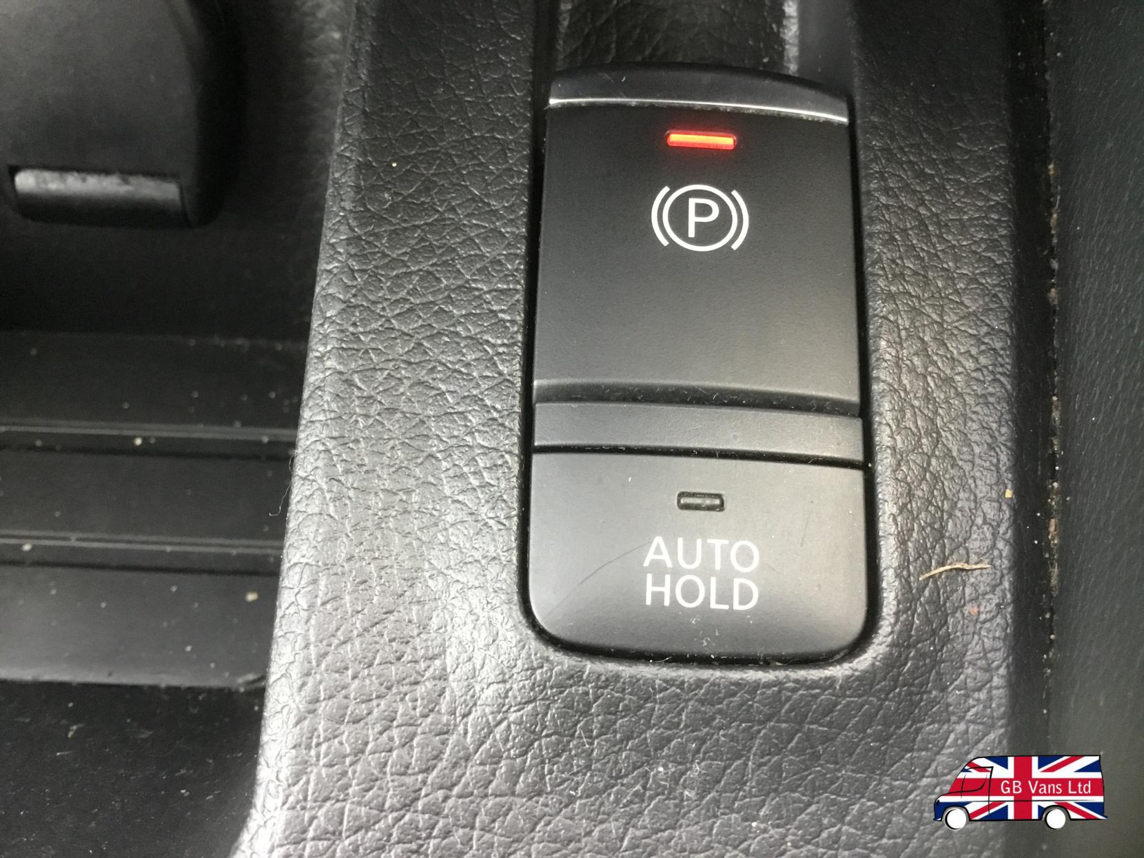 Nissan Qashqai 1.2 DIG-T Acenta SUV 5dr Petrol Manual Euro 6 (s/s) (115 ps)