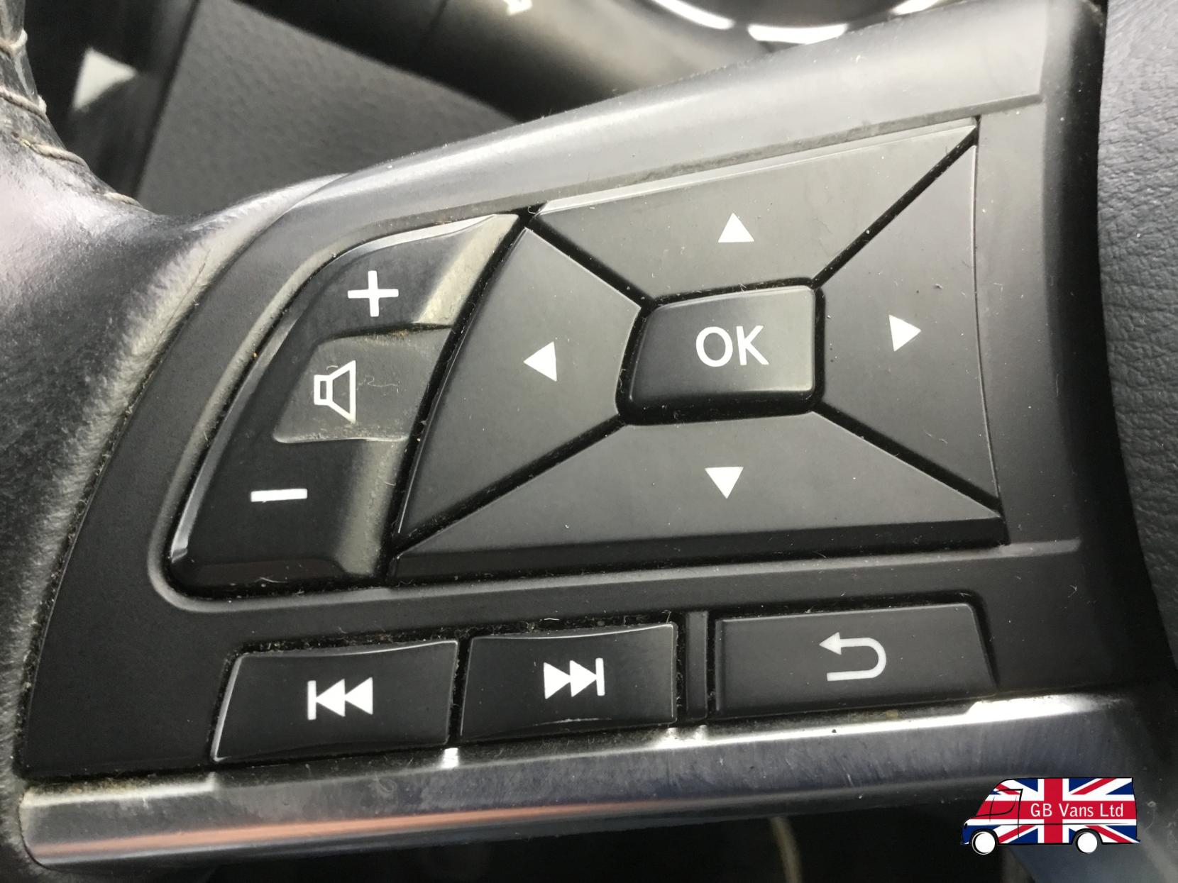 Nissan Qashqai 1.2 DIG-T Acenta SUV 5dr Petrol Manual Euro 6 (s/s) (115 ps)