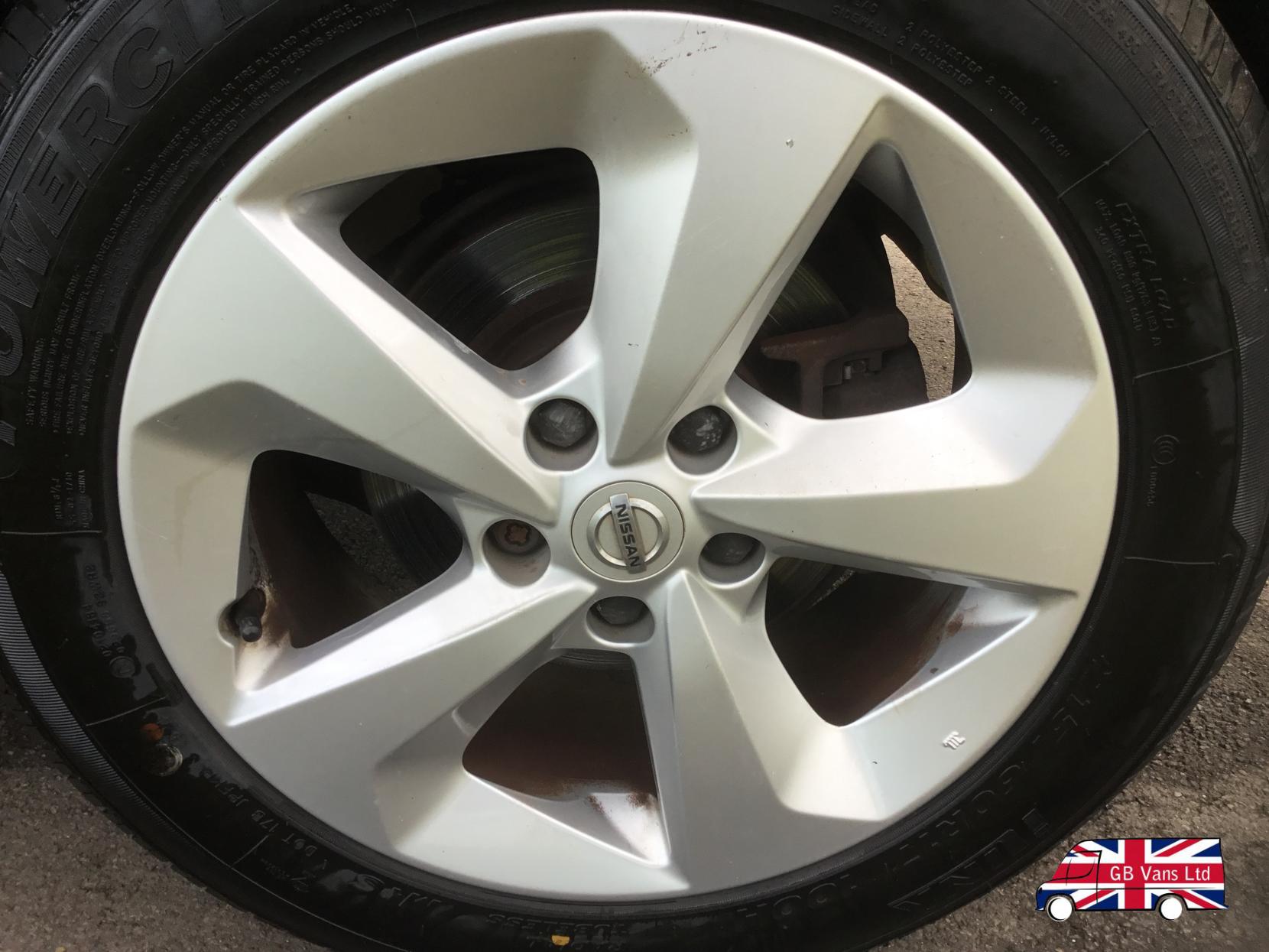 Nissan Qashqai 1.2 DIG-T Acenta SUV 5dr Petrol Manual Euro 6 (s/s) (115 ps)