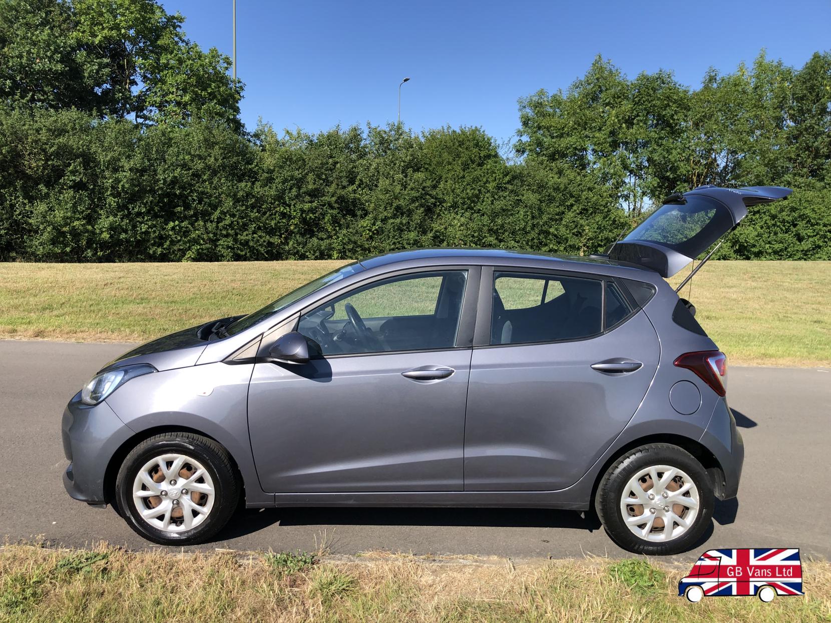 Hyundai i10 1.2 SE Hatchback 5dr Petrol Manual Euro 6 (87 ps)