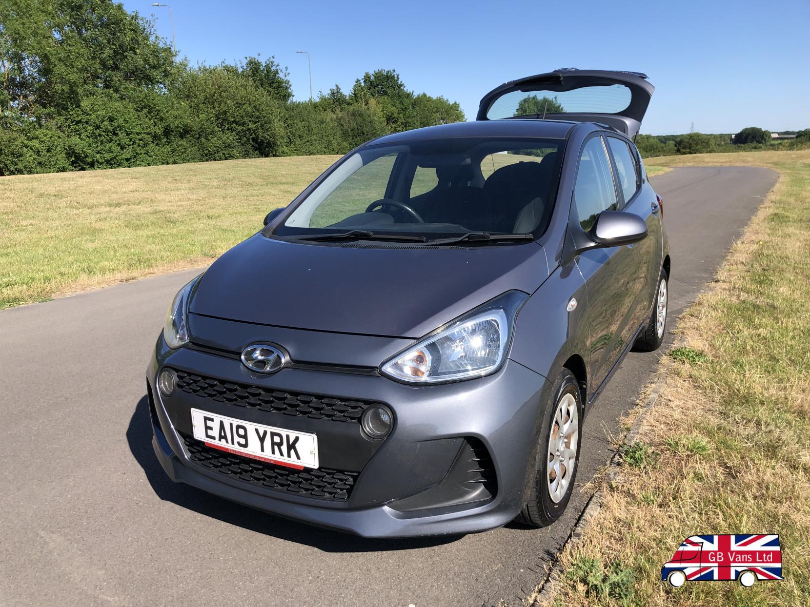 Hyundai i10 1.2 SE Hatchback 5dr Petrol Manual Euro 6 (87 ps)