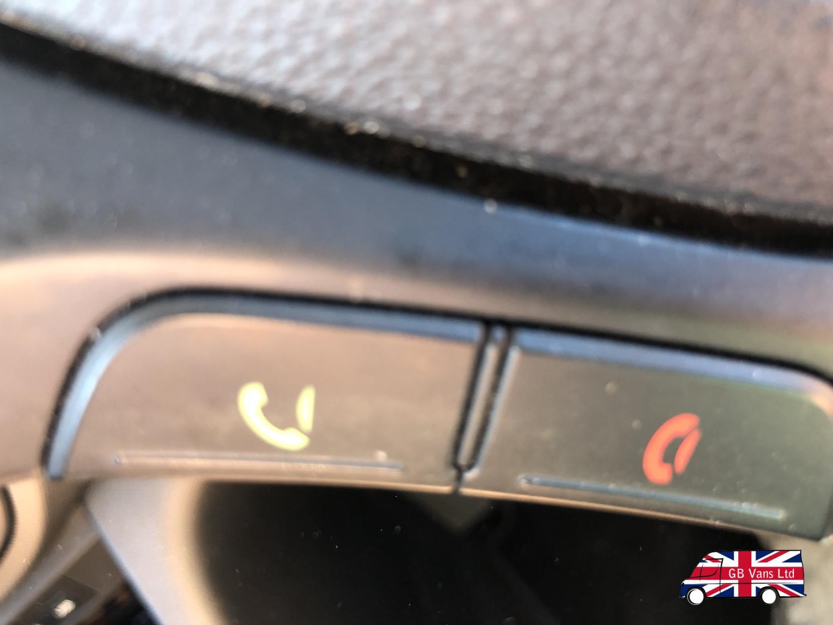Hyundai i10 1.2 SE Hatchback 5dr Petrol Manual Euro 6 (87 ps)