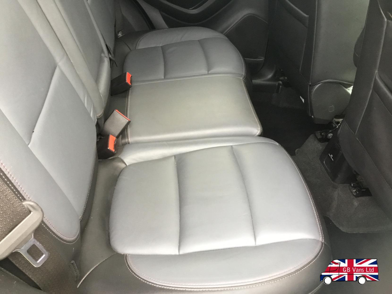 Vauxhall Mokka 1.4i Turbo SE SUV 5dr Petrol Auto 2WD Euro 6 (140 ps)