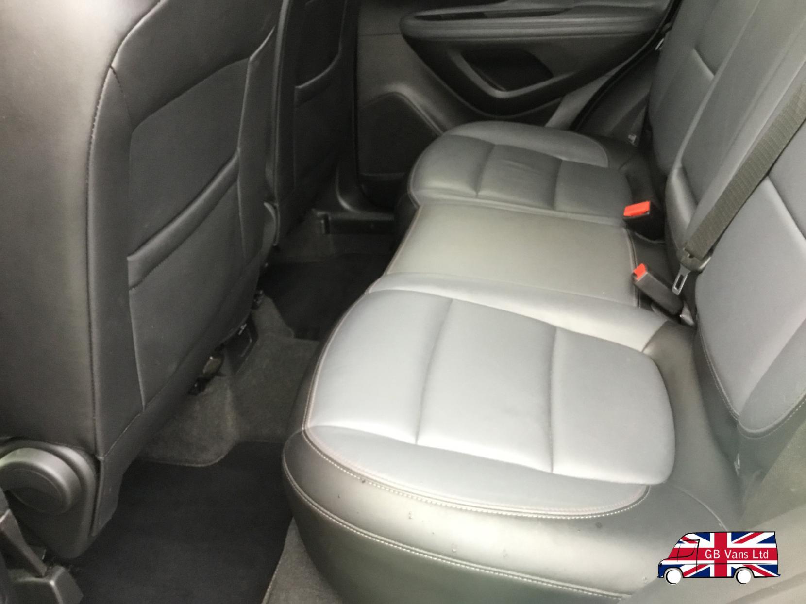 Vauxhall Mokka 1.4i Turbo SE SUV 5dr Petrol Auto 2WD Euro 6 (140 ps)