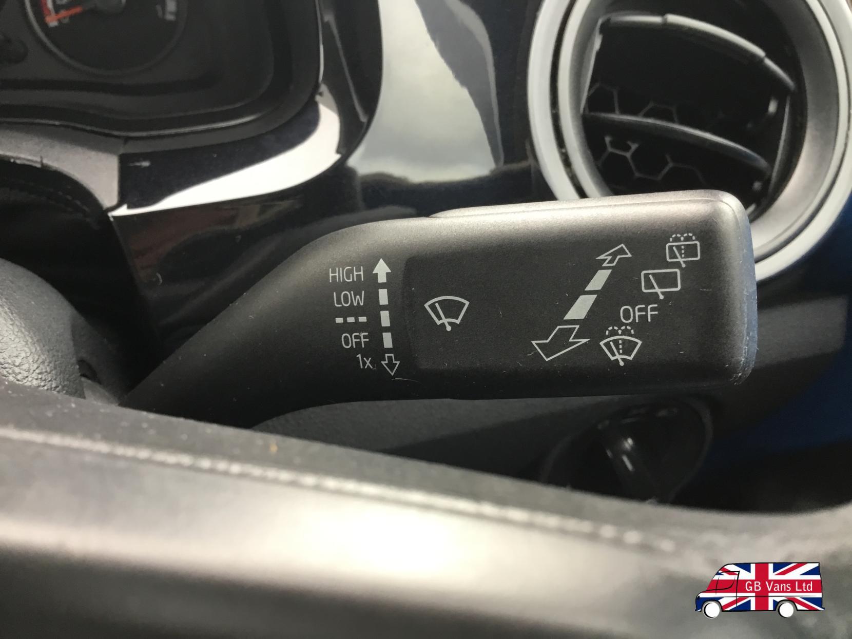 Volkswagen up! 1.0 Move up! Hatchback 3dr Petrol Manual Euro 6 (60 ps)