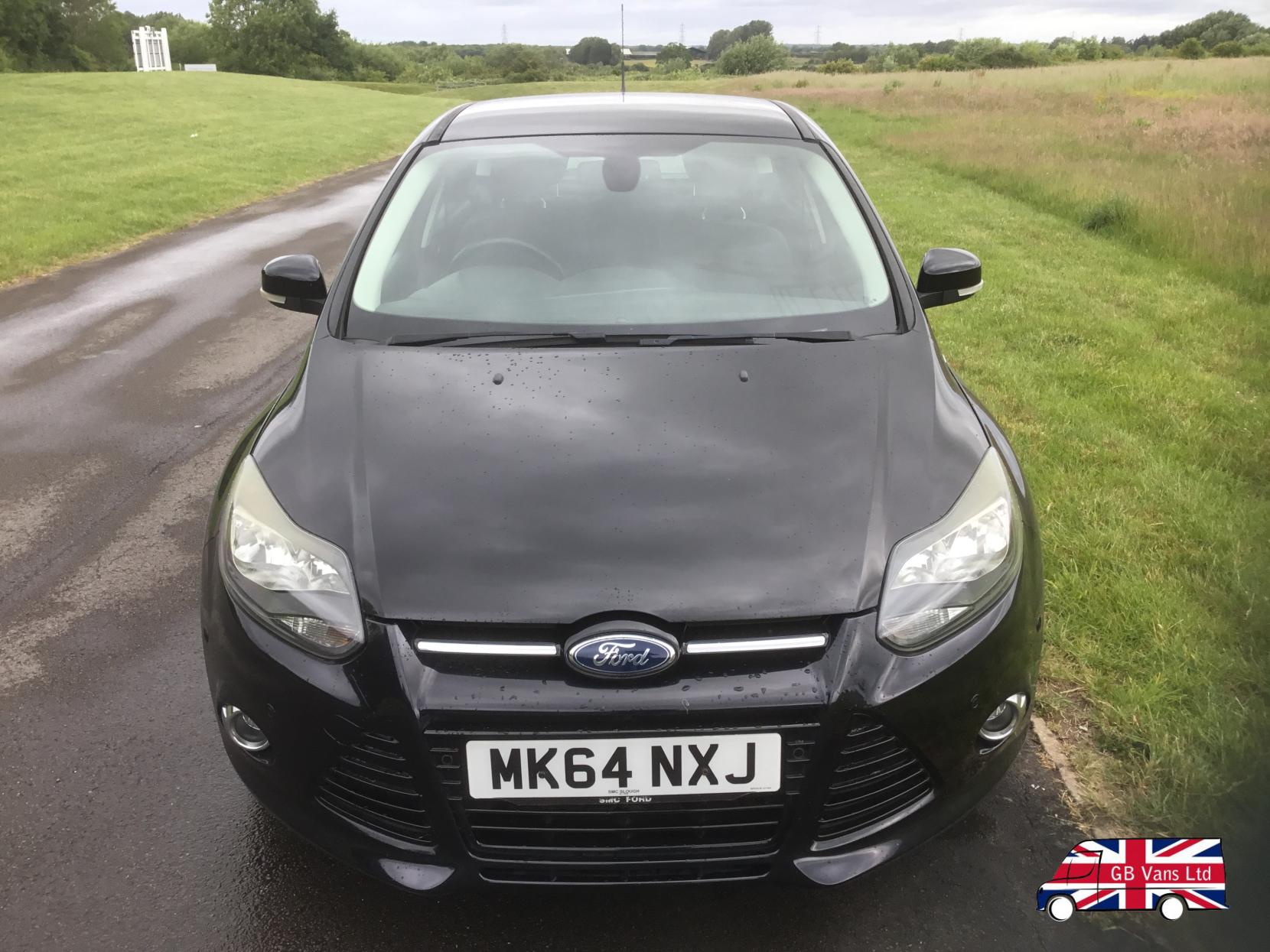 Ford Focus 1.6 TDCi Titanium Navigator Hatchback 5dr Diesel Manual Euro 5 (s/s) (115 ps)