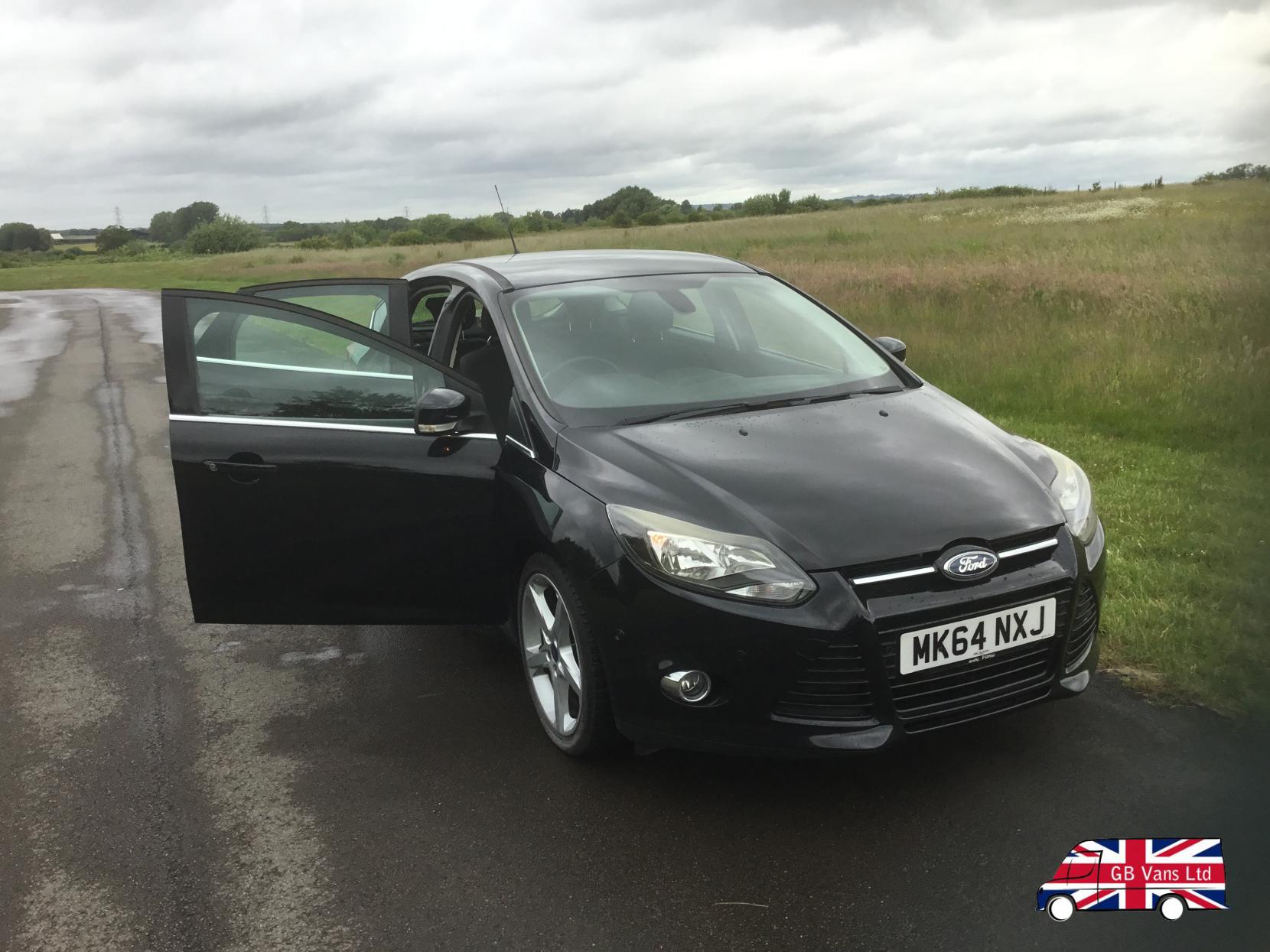 Ford Focus 1.6 TDCi Titanium Navigator Hatchback 5dr Diesel Manual Euro 5 (s/s) (115 ps)