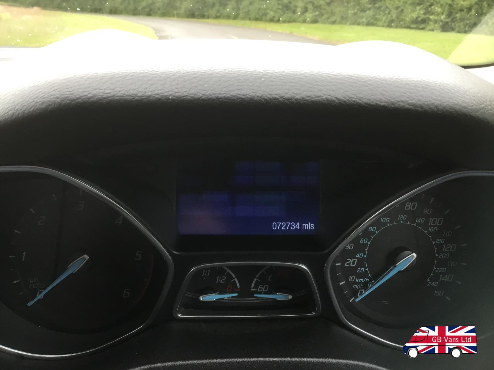 Ford Focus 1.6 TDCi Titanium Navigator Hatchback 5dr Diesel Manual Euro 5 (s/s) (115 ps)