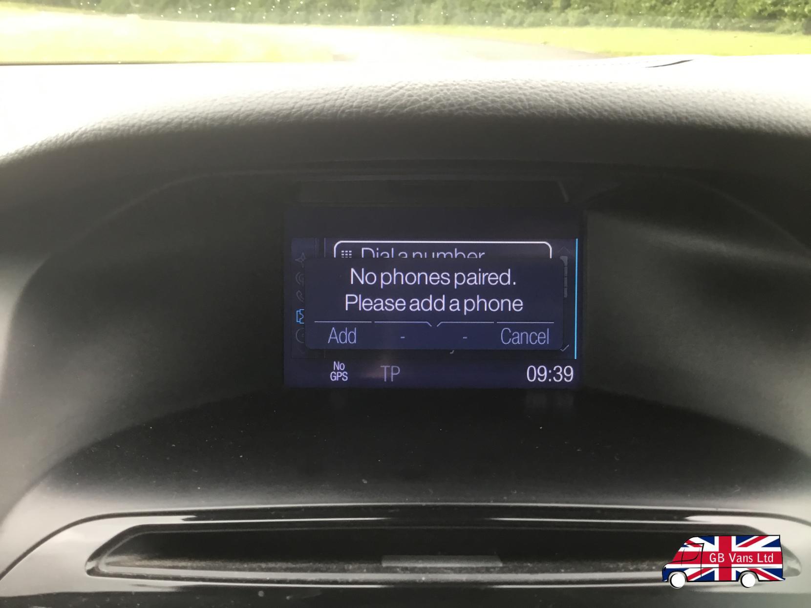 Ford Focus 1.6 TDCi Titanium Navigator Hatchback 5dr Diesel Manual Euro 5 (s/s) (115 ps)