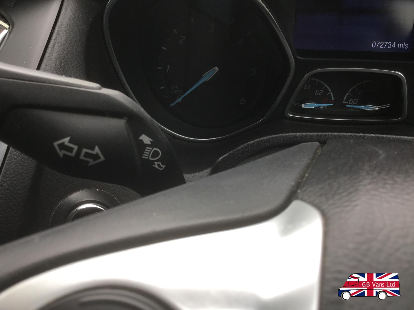 Ford Focus 1.6 TDCi Titanium Navigator Hatchback 5dr Diesel Manual Euro 5 (s/s) (115 ps)