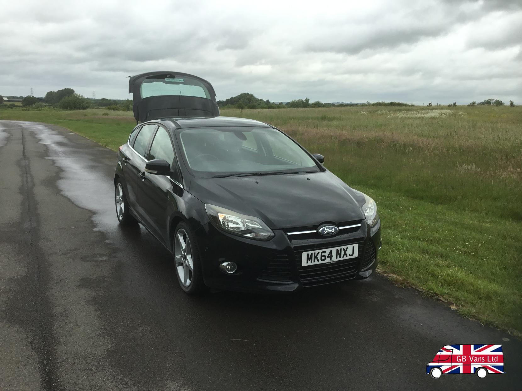 Ford Focus 1.6 TDCi Titanium Navigator Hatchback 5dr Diesel Manual Euro 5 (s/s) (115 ps)